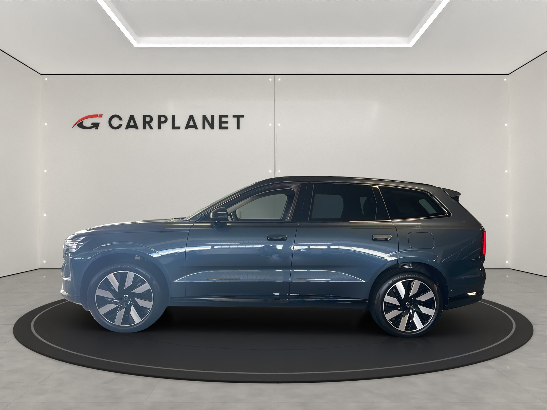 VOLVO EX90 Twin Plus AWD-image-2