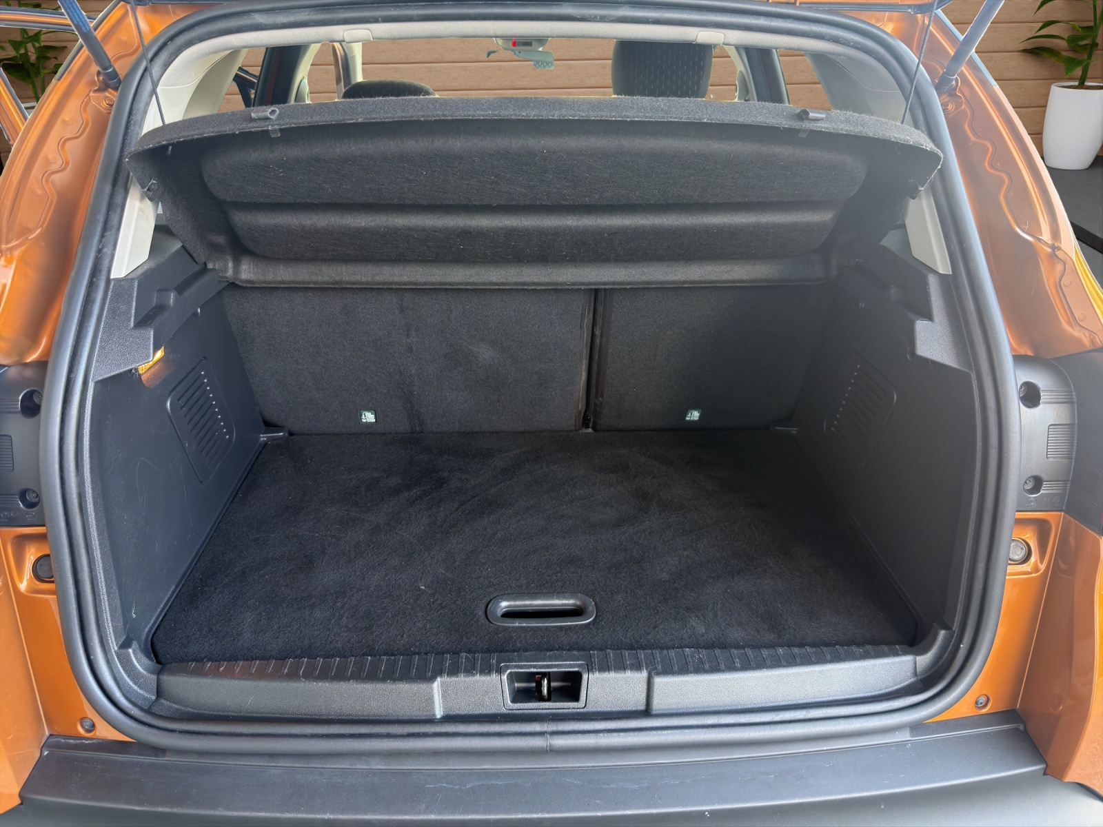 RENAULT Captur 1.2T Outdoor-image-8