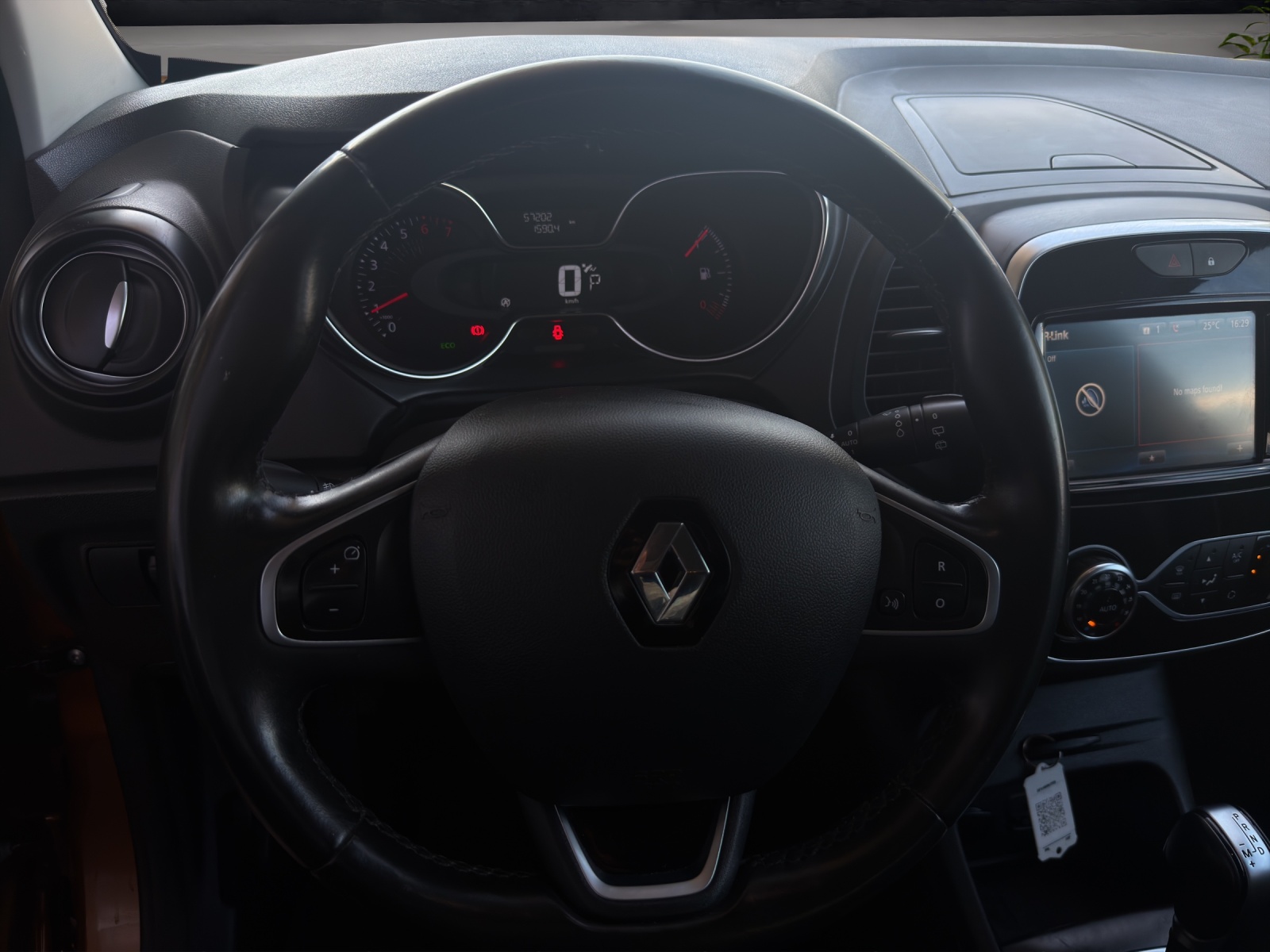 RENAULT Captur 1.2T Outdoor-image-12