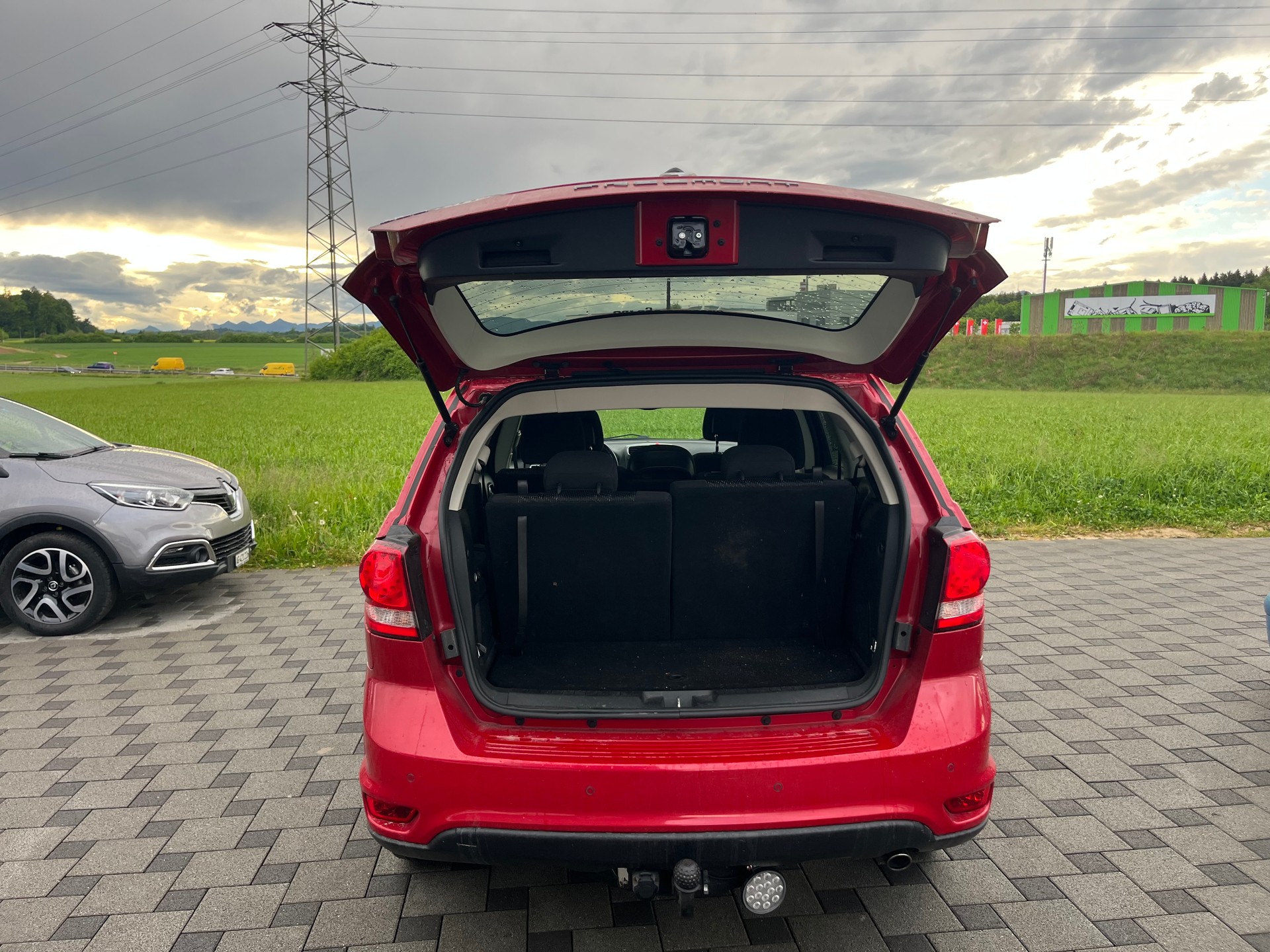 FIAT Freemont 2.0 MJ Lounge AWD Automat-image-8