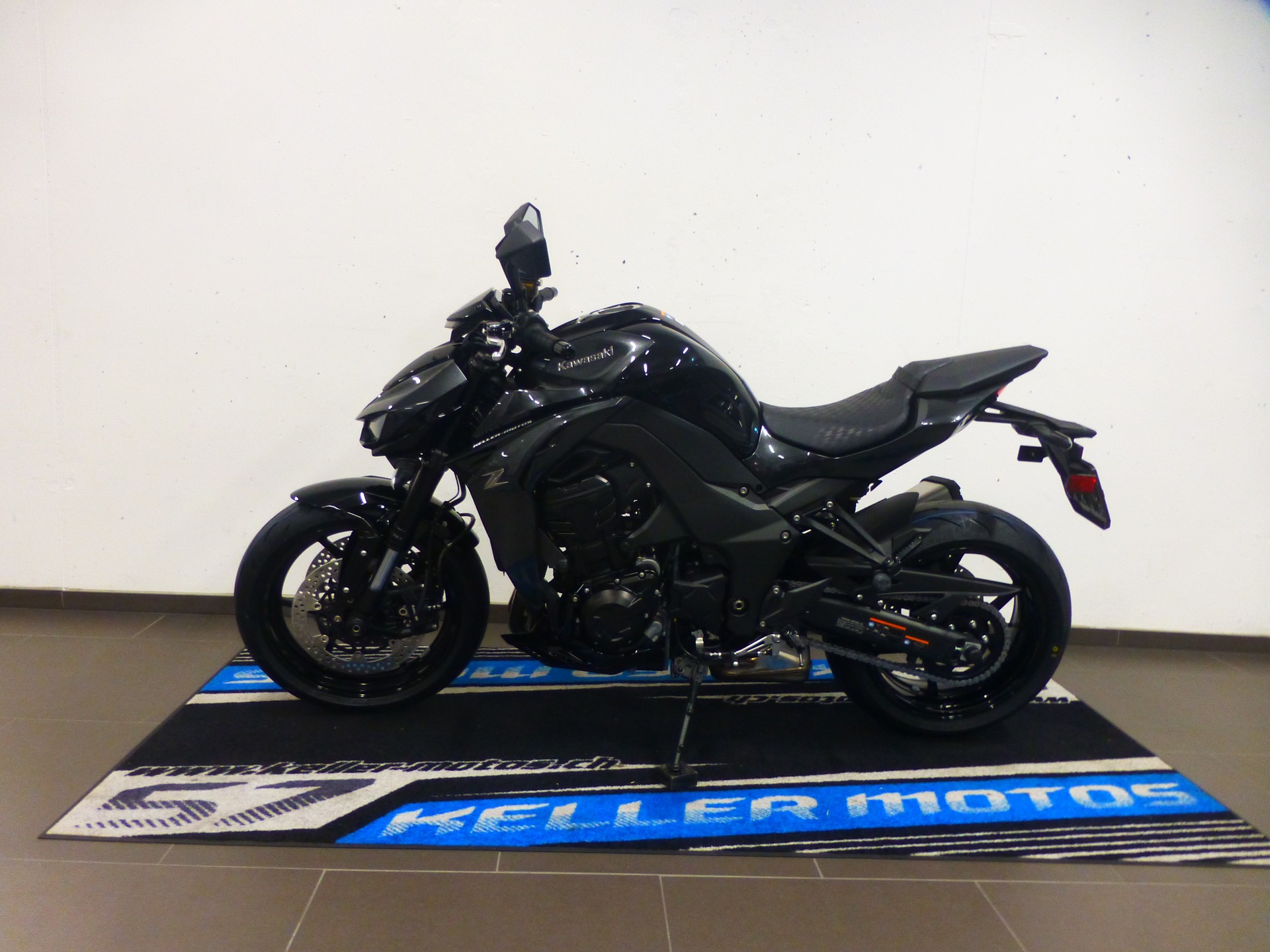 KAWASAKI Z 1100-showroom-element-1