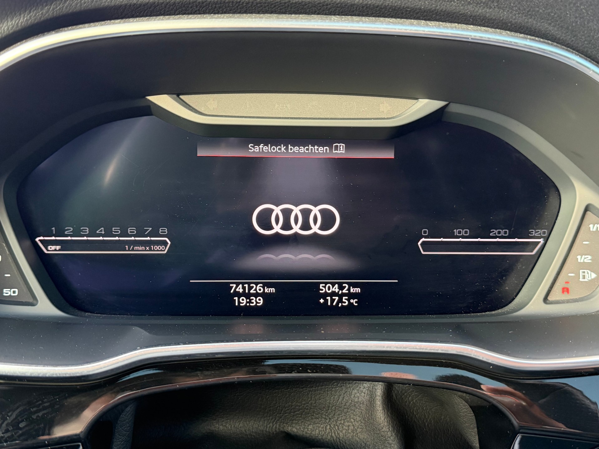 AUDI RS Q3 Sportback quattro S tronic-image-16