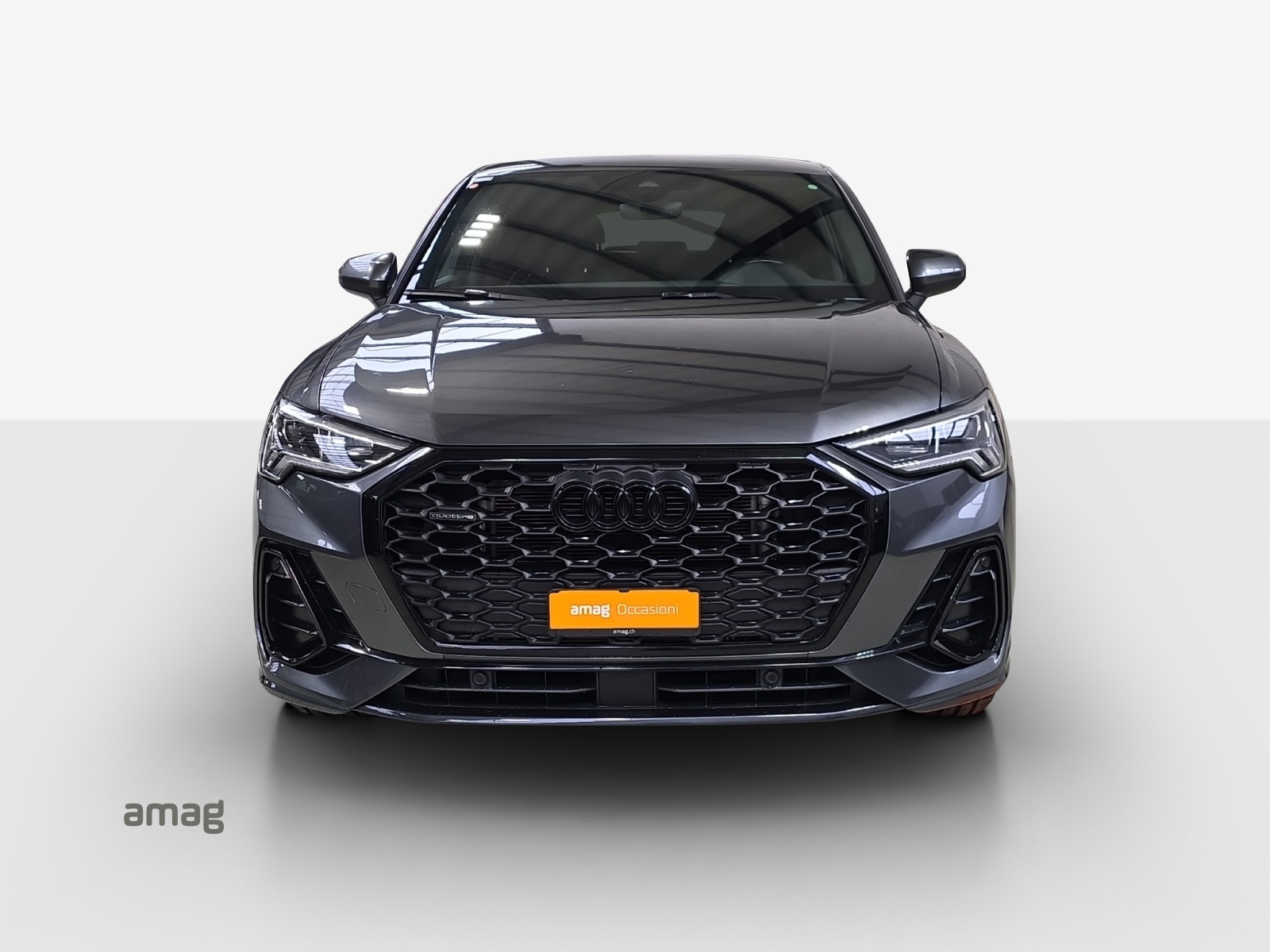 AUDI Q3 Sportback 35 TDI S line quattro S-tronic-image-6