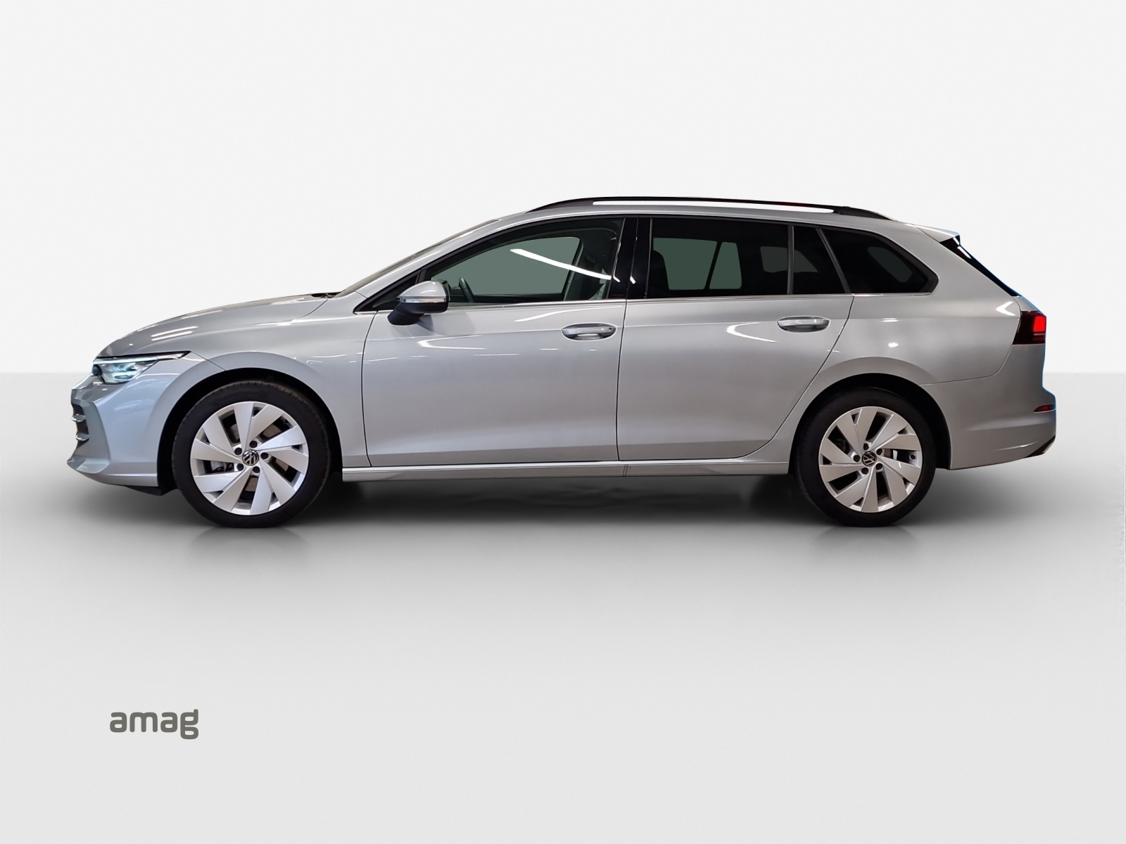 VW Golf Variant 2.0 TDI Style DSG-image-1