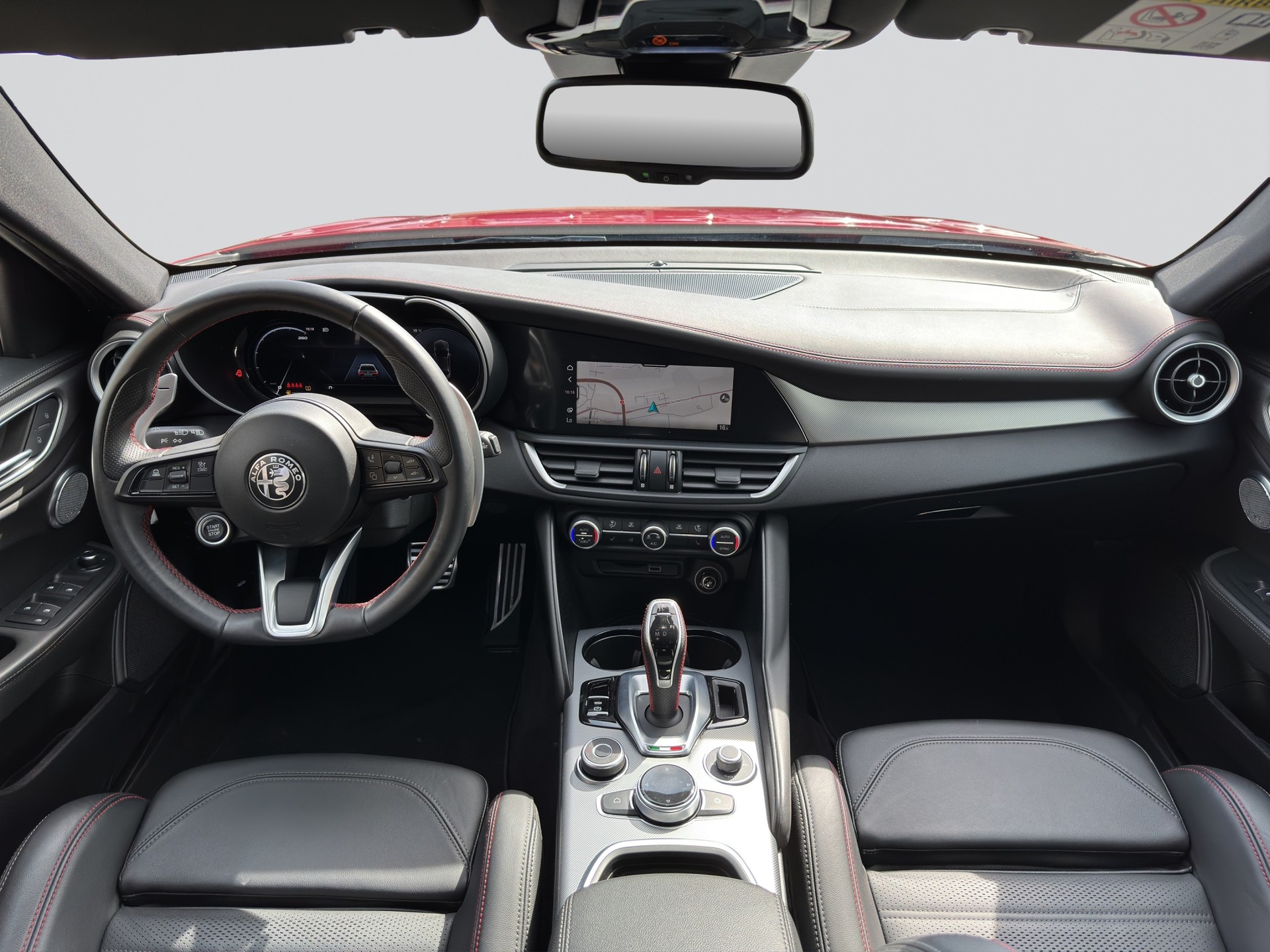 ALFA ROMEO Giulia 2.0 Competizione Q4 AT8-image-15