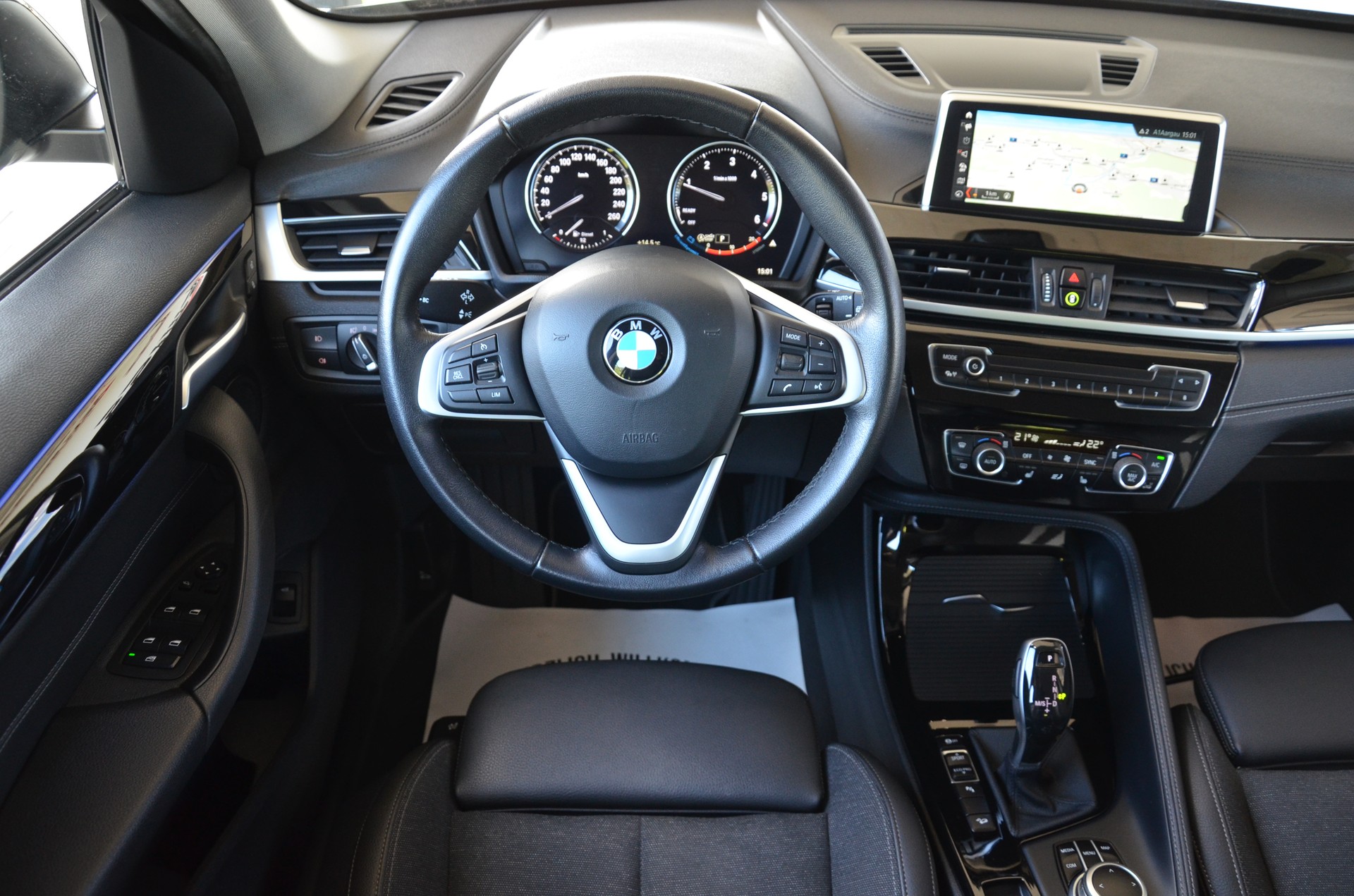 BMW X1 xDrive 18d Sport Line Steptronic*Frisch ab MFK,1 Jahr oder 20000km Garantie*-image-12