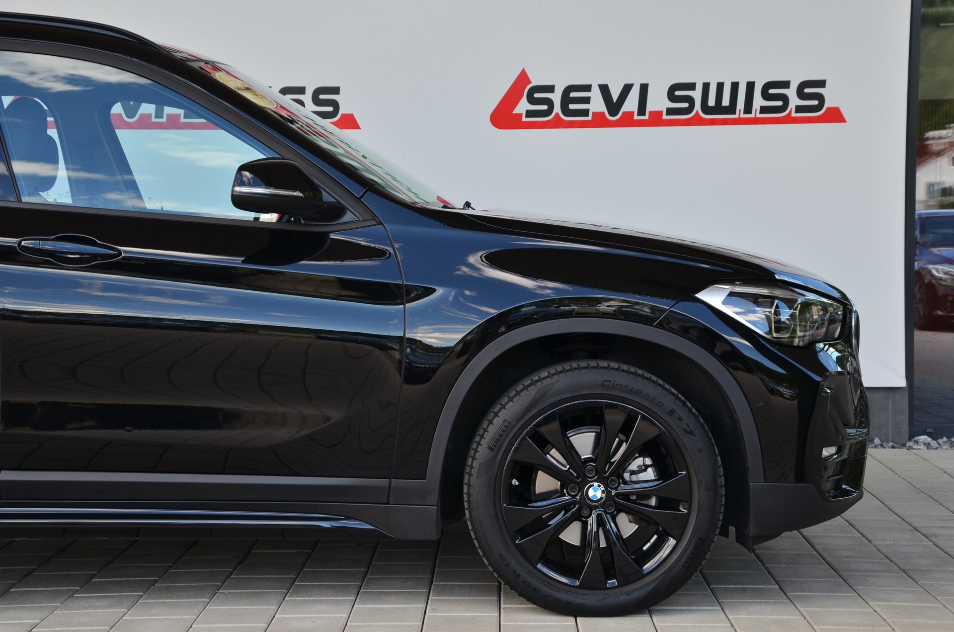 BMW X1 xDrive 18d Sport Line Steptronic*Frisch ab MFK,1 Jahr oder 20000km Garantie*-image-2