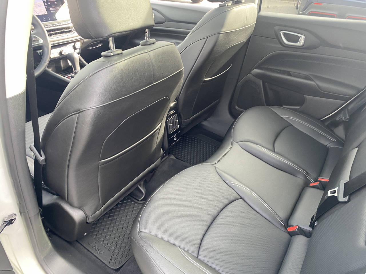 JEEP Compass 1.5 Turbo Summit-image-4