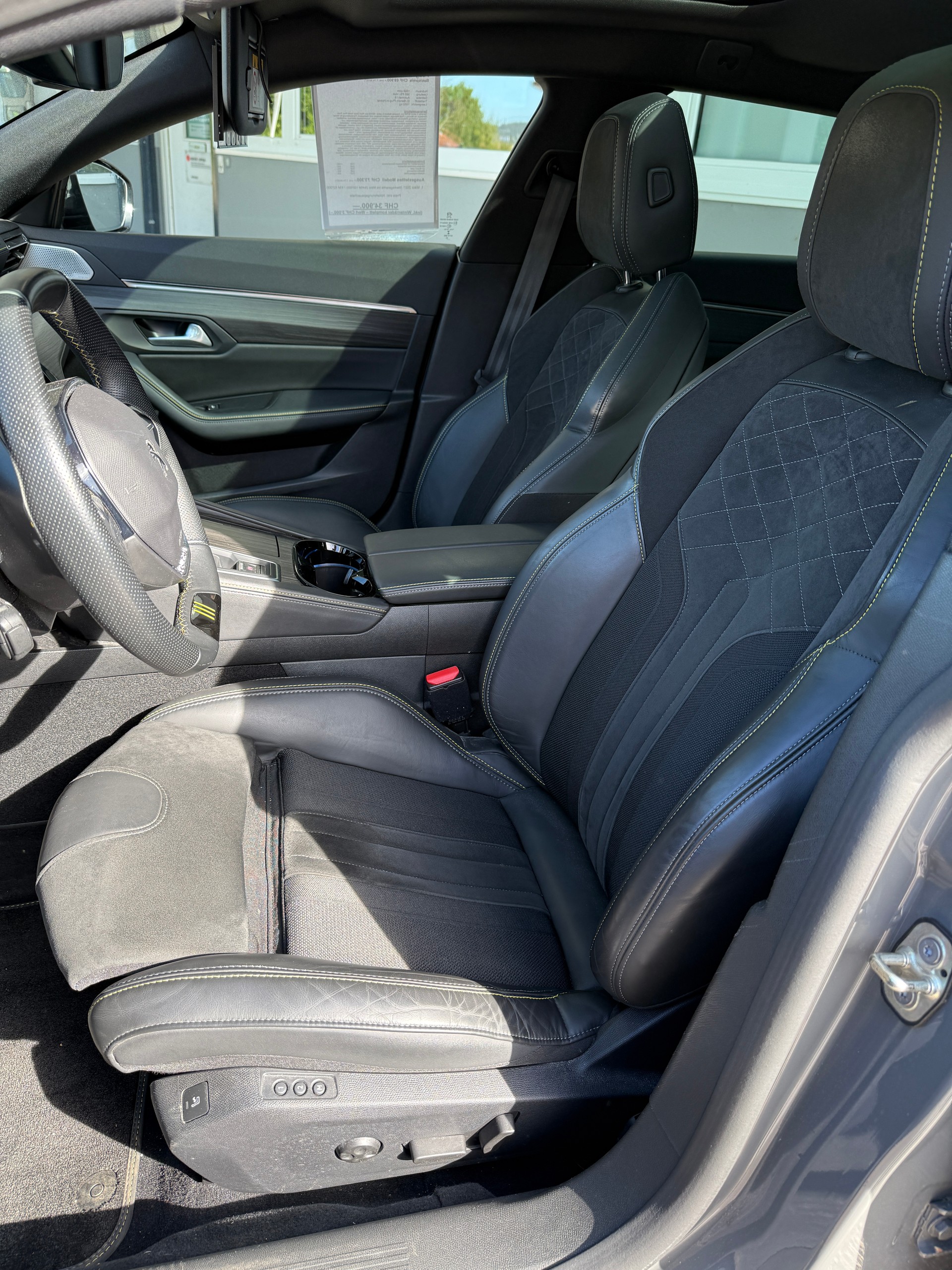PEUGEOT 508 SW Hybrid4 360 e Sport Engineered-image-7