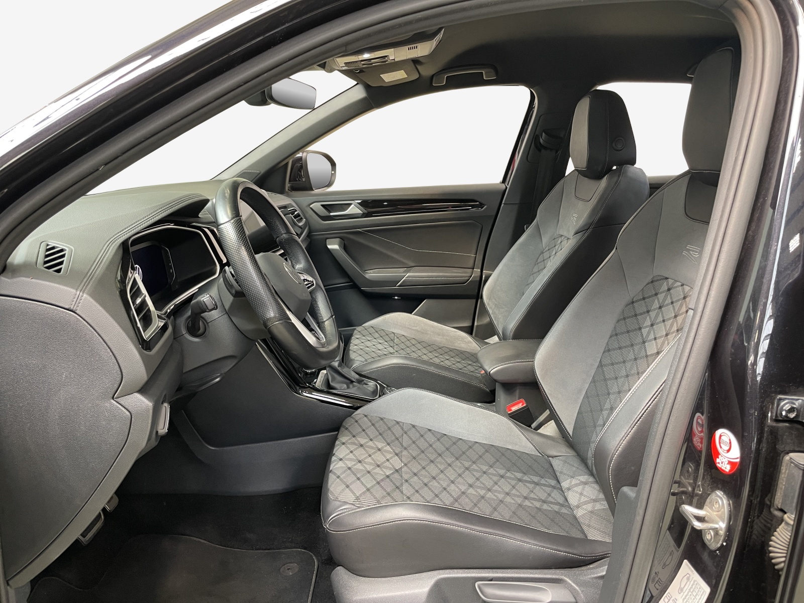 VW T-Roc 2.0 TSI R-Line DSG 4Motion-image-7