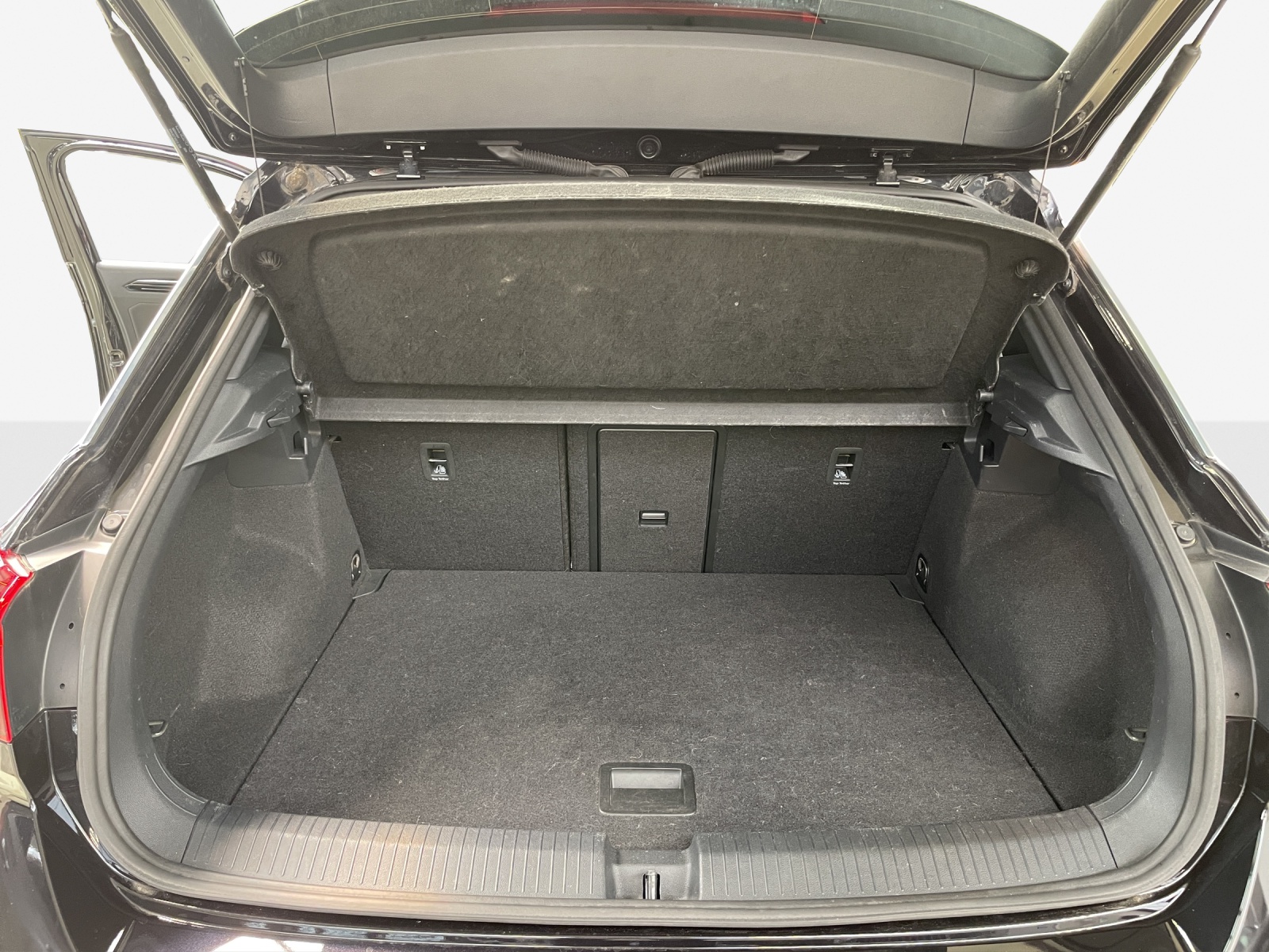 VW T-Roc 2.0 TSI R-Line DSG 4Motion-image-12