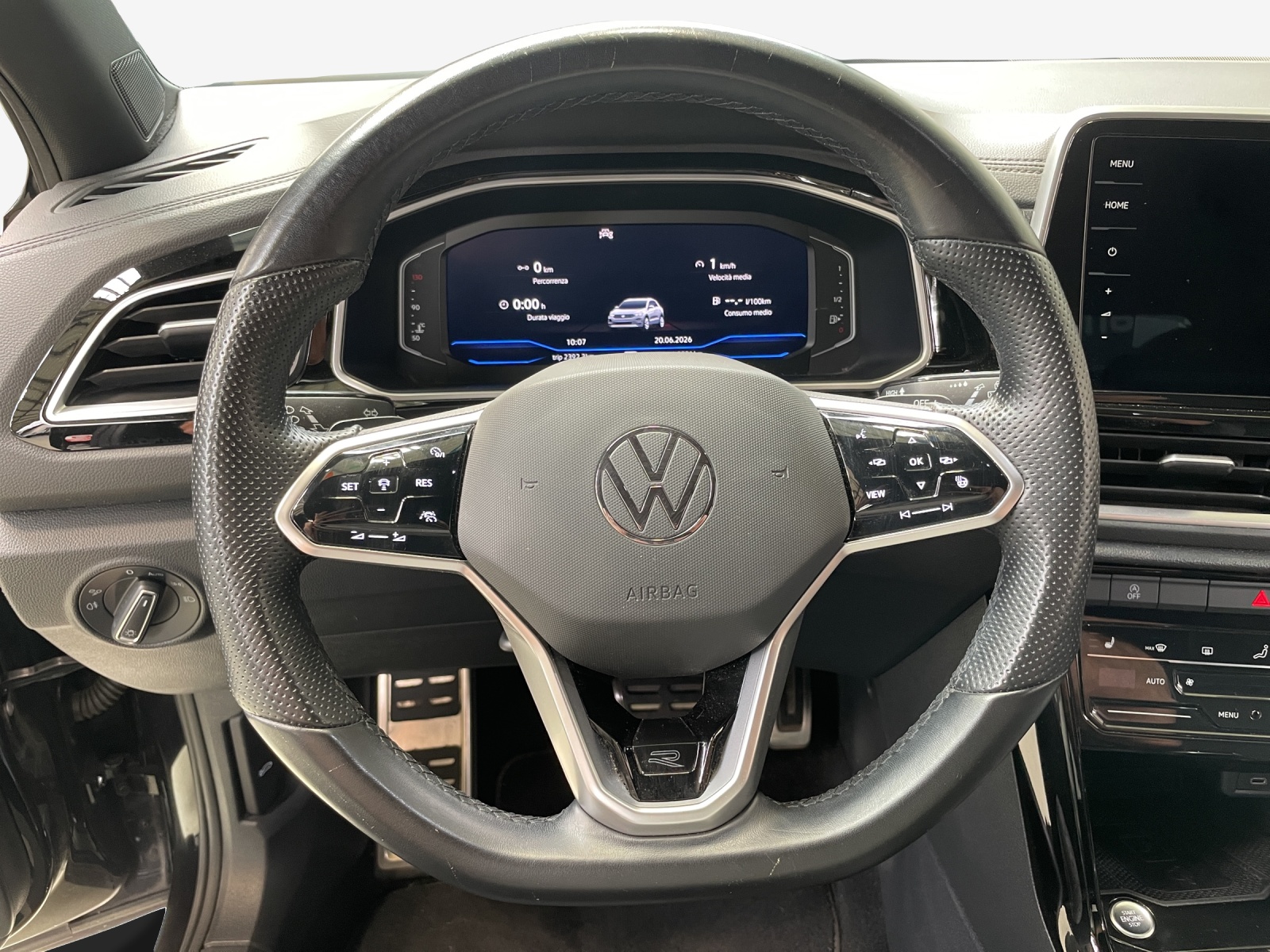 VW T-Roc 2.0 TSI R-Line DSG 4Motion-image-9