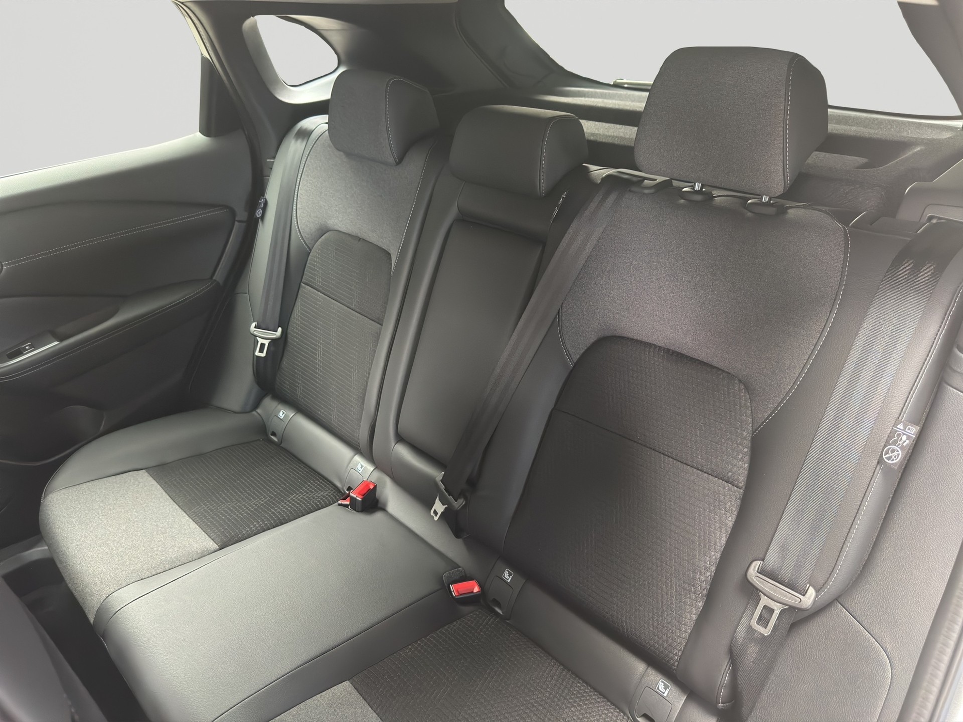 NISSAN Qashqai 1.3 DIG-T MHEV N-Connecta Xtronic-image-7