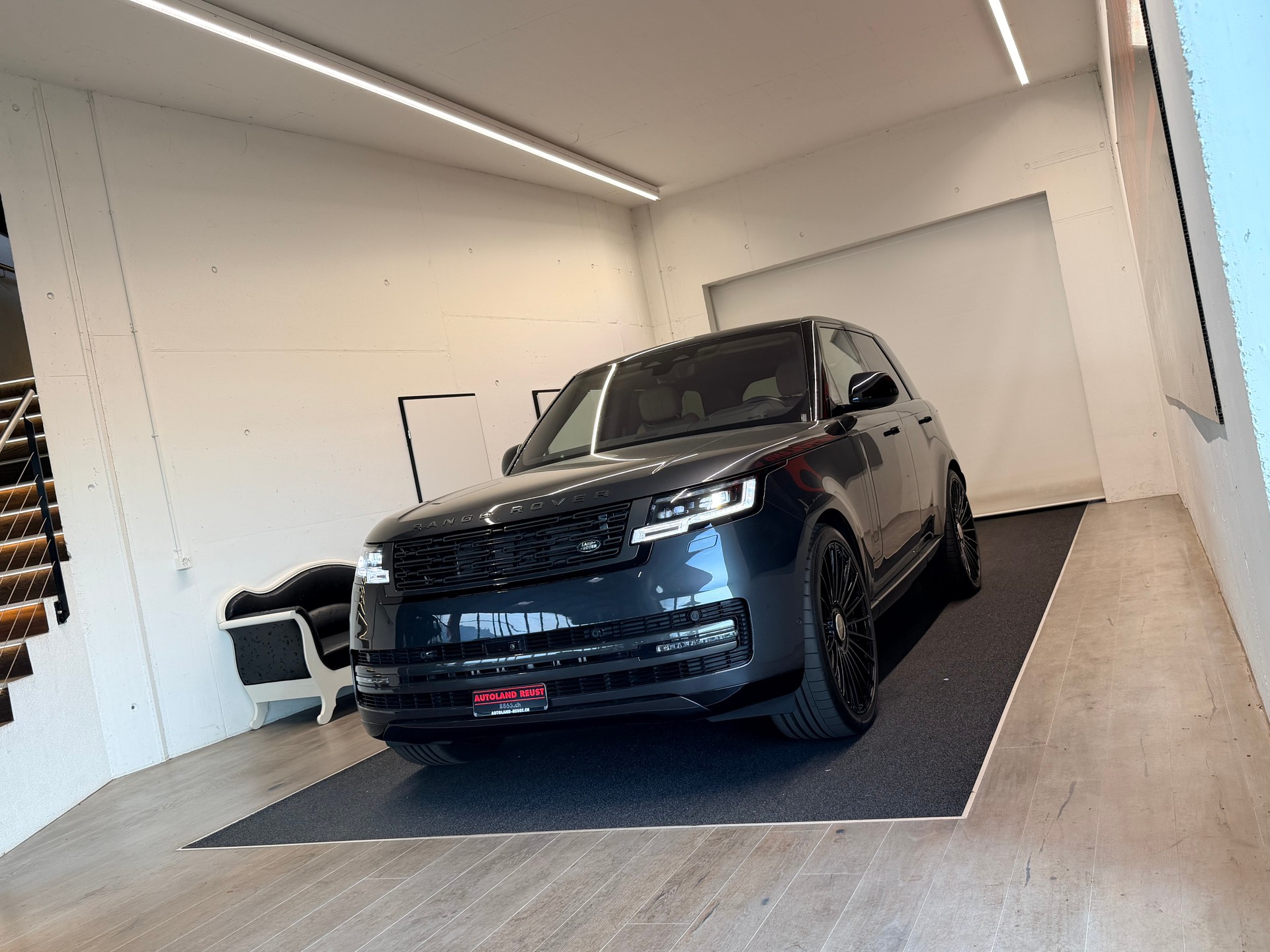 LAND ROVER Range Rover P400 I6 3.0 MHEV Autobiography Automatic-image-2