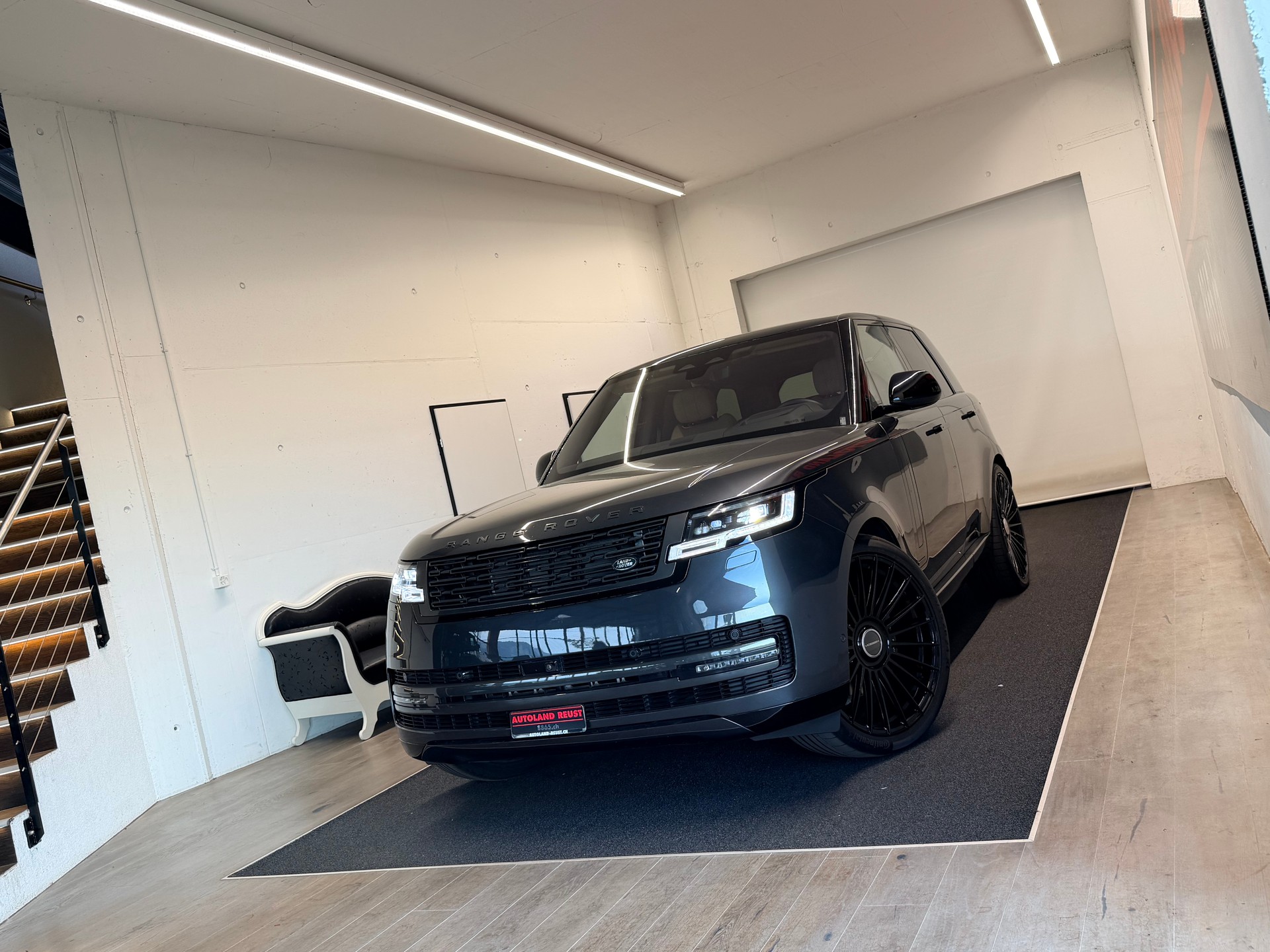 LAND ROVER Range Rover P400 I6 3.0 MHEV Autobiography Automatic-image-4