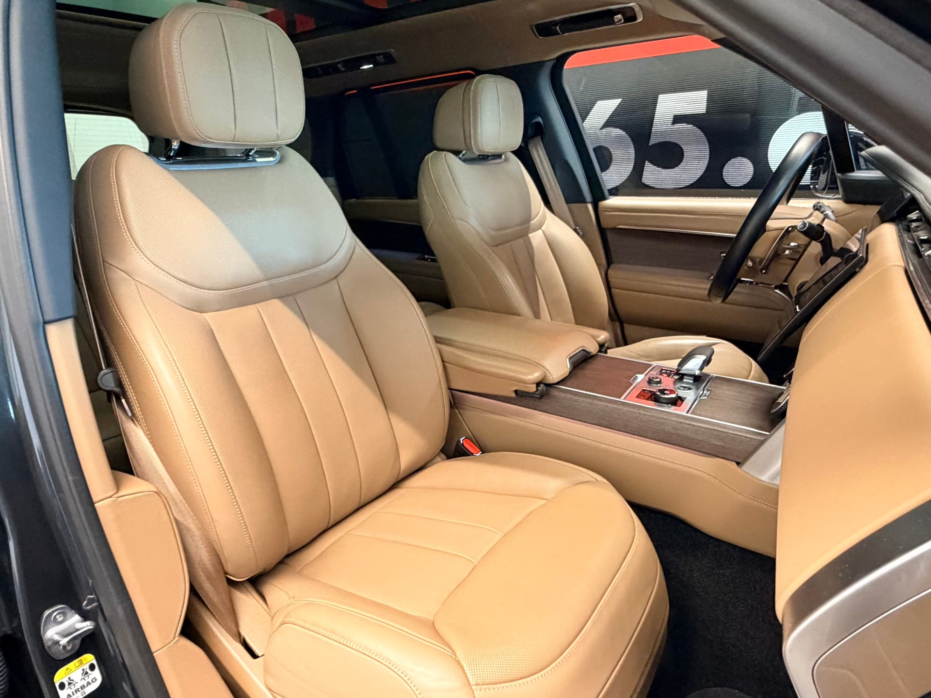 LAND ROVER Range Rover P400 I6 3.0 MHEV Autobiography Automatic-image-23
