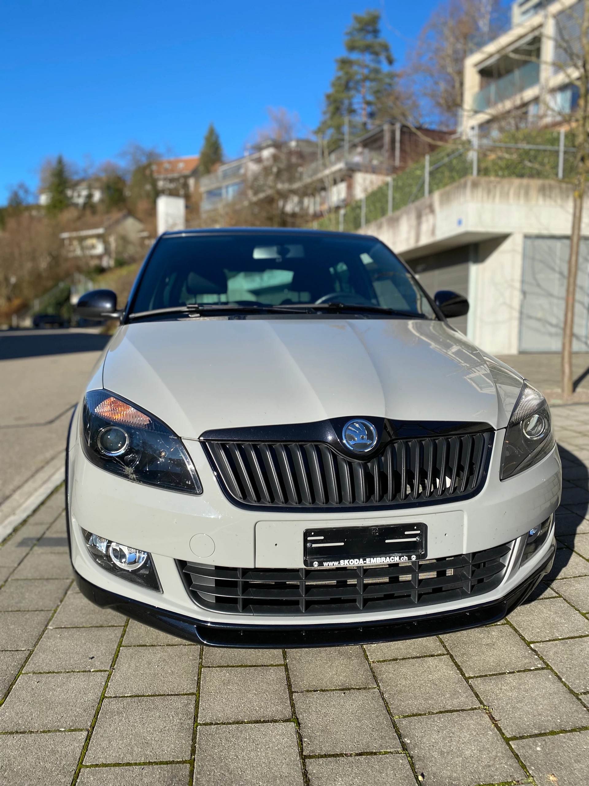 SKODA 1.2 TSI Monte Carlo-image-1