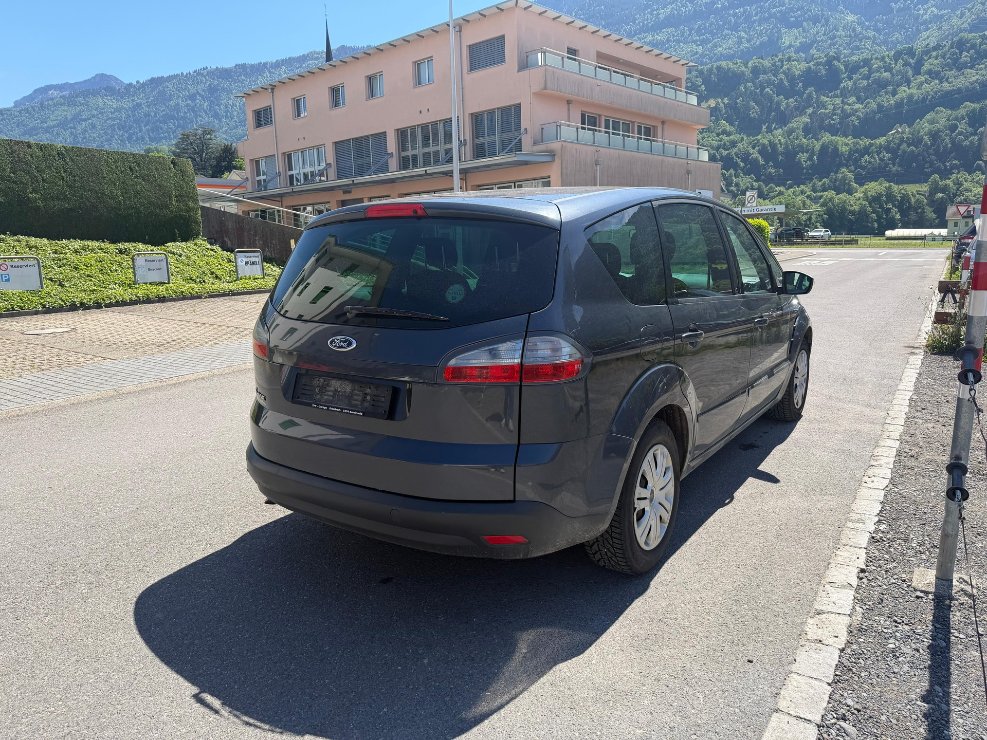 FORD S-Max 2.0i Trend-showroom-element-3