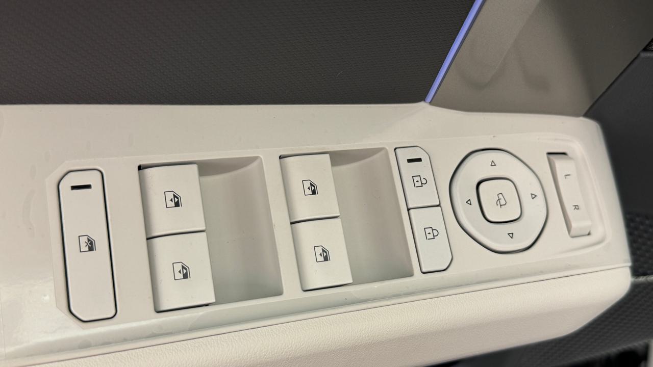 KIA EV3 81,4 kWh GT-Line-image-8
