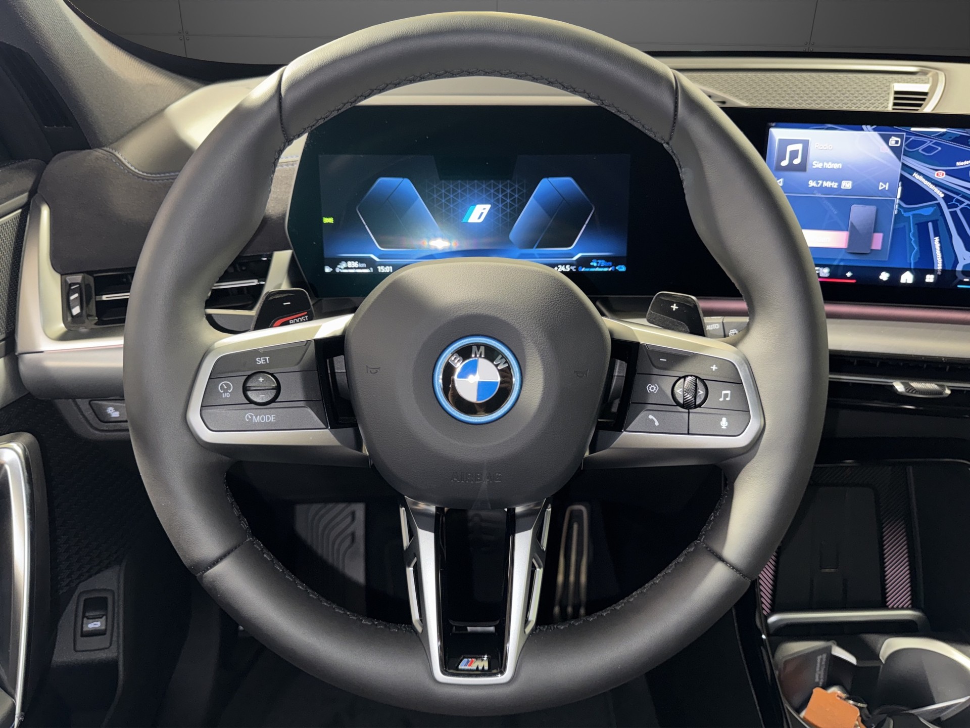 BMW X1 30e xDrive-image-13