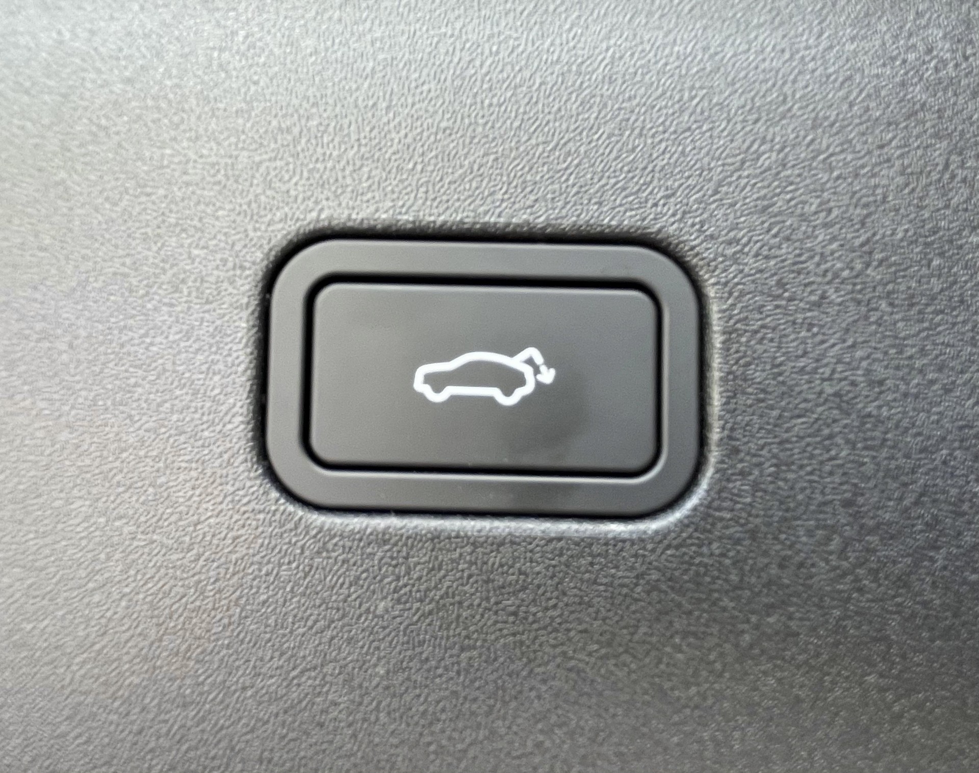 VOLVO EX 30 E60 Twin Ultra Performanc-image-15