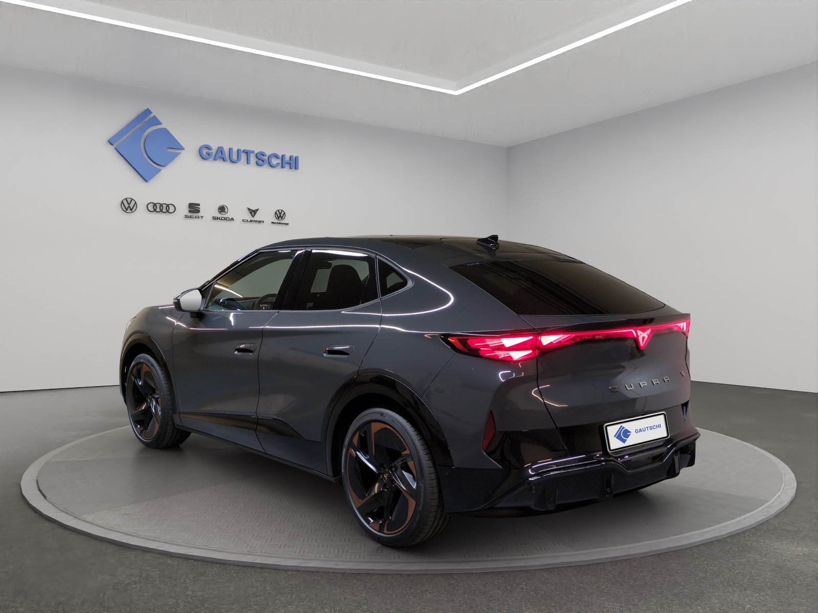CUPRA Tavascan Type 9 77 kWh VZ Adrenaline-image-2