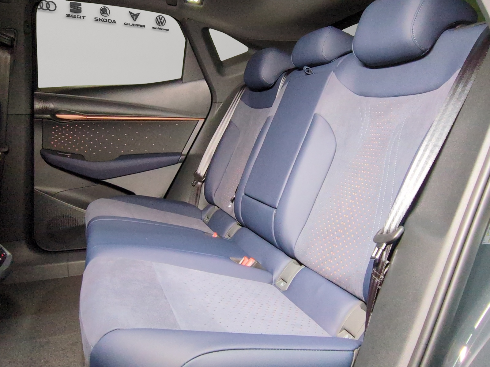 CUPRA Tavascan Type 9 77 kWh VZ Adrenaline-image-8