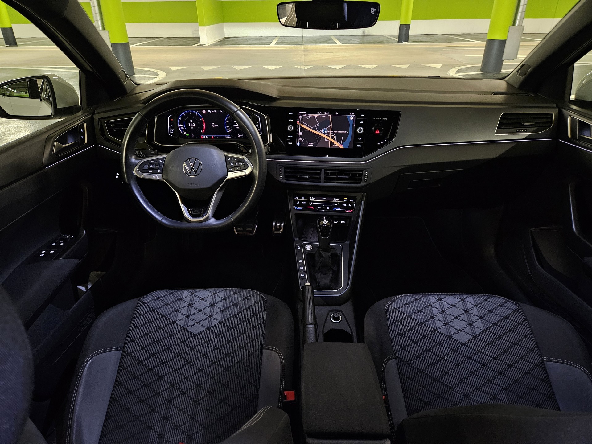 VW Polo 1.0 TSI R-Line DSG-image-8