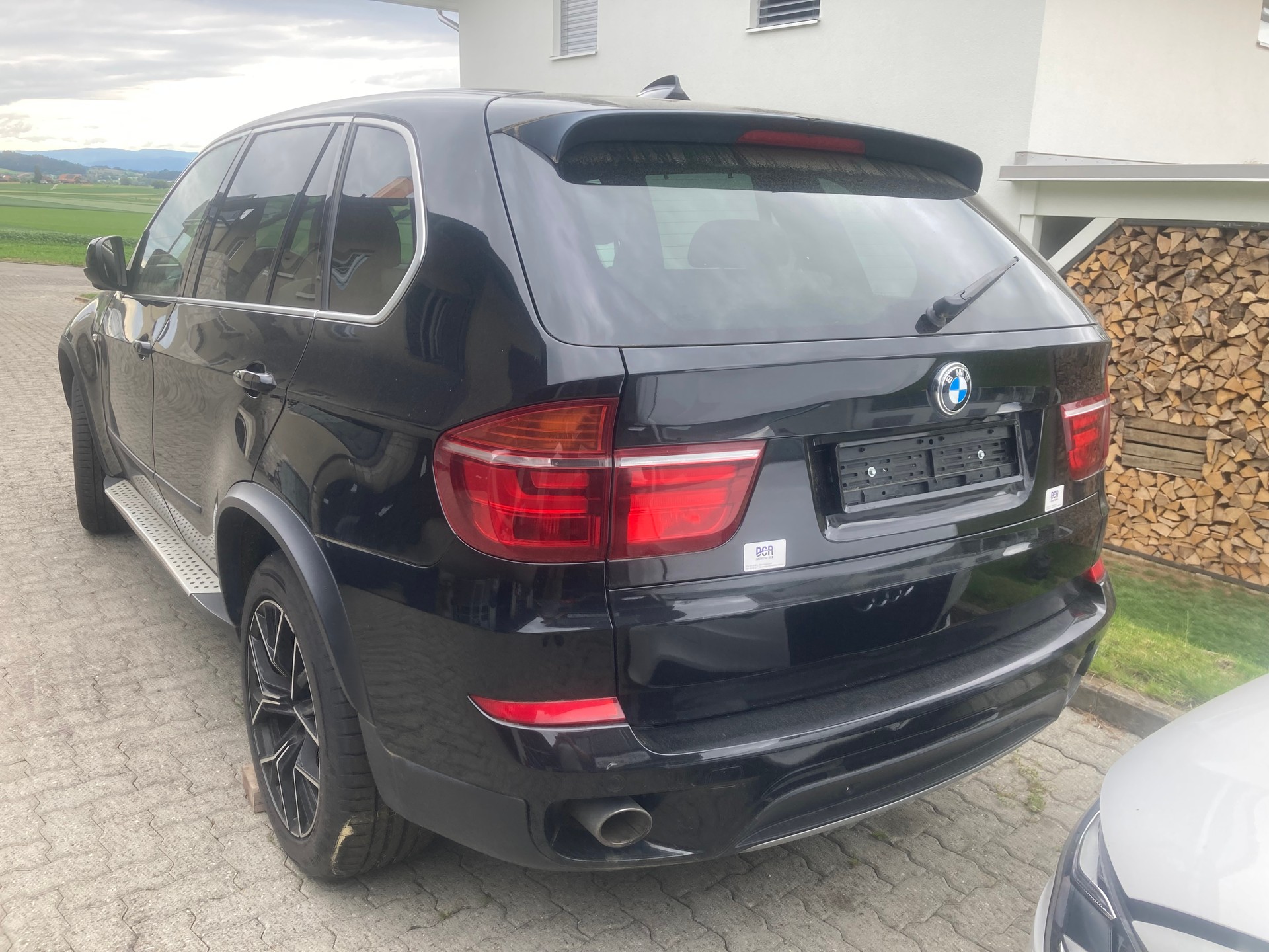 BMW X5 xDrive 40d Steptronic-image-2