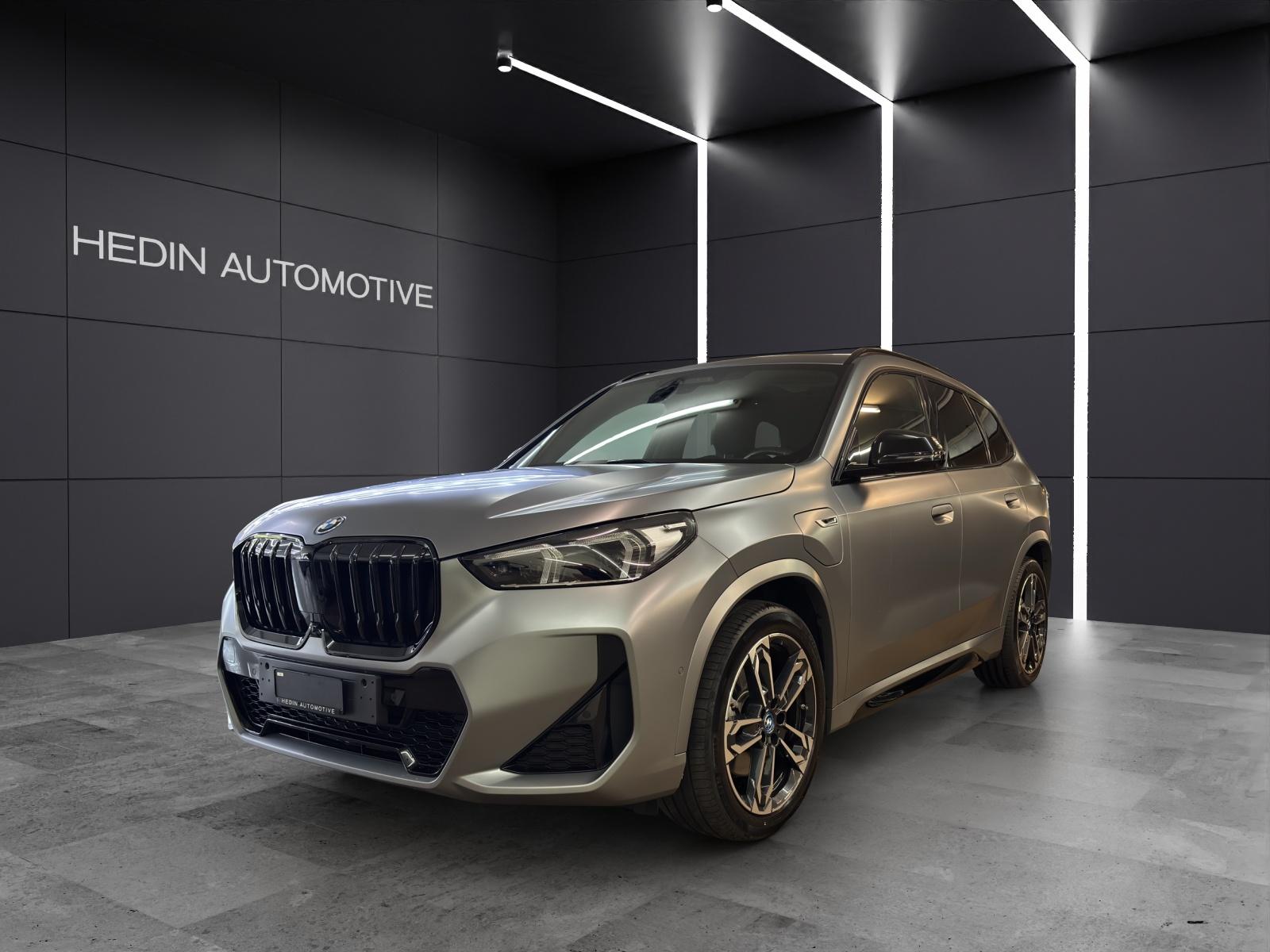BMW X1 30e xDrive paddles-image-0