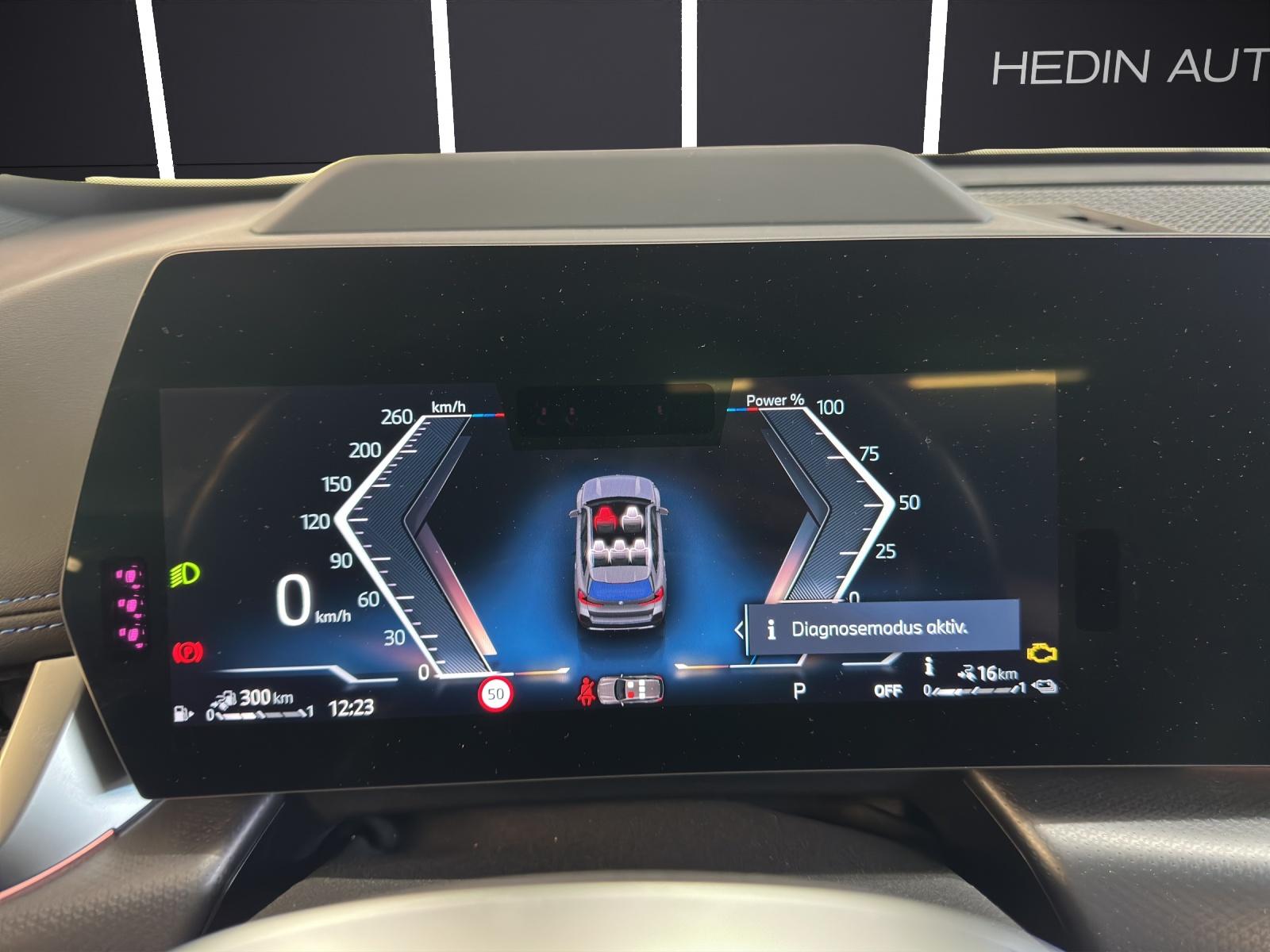 BMW X1 30e xDrive paddles-image-19