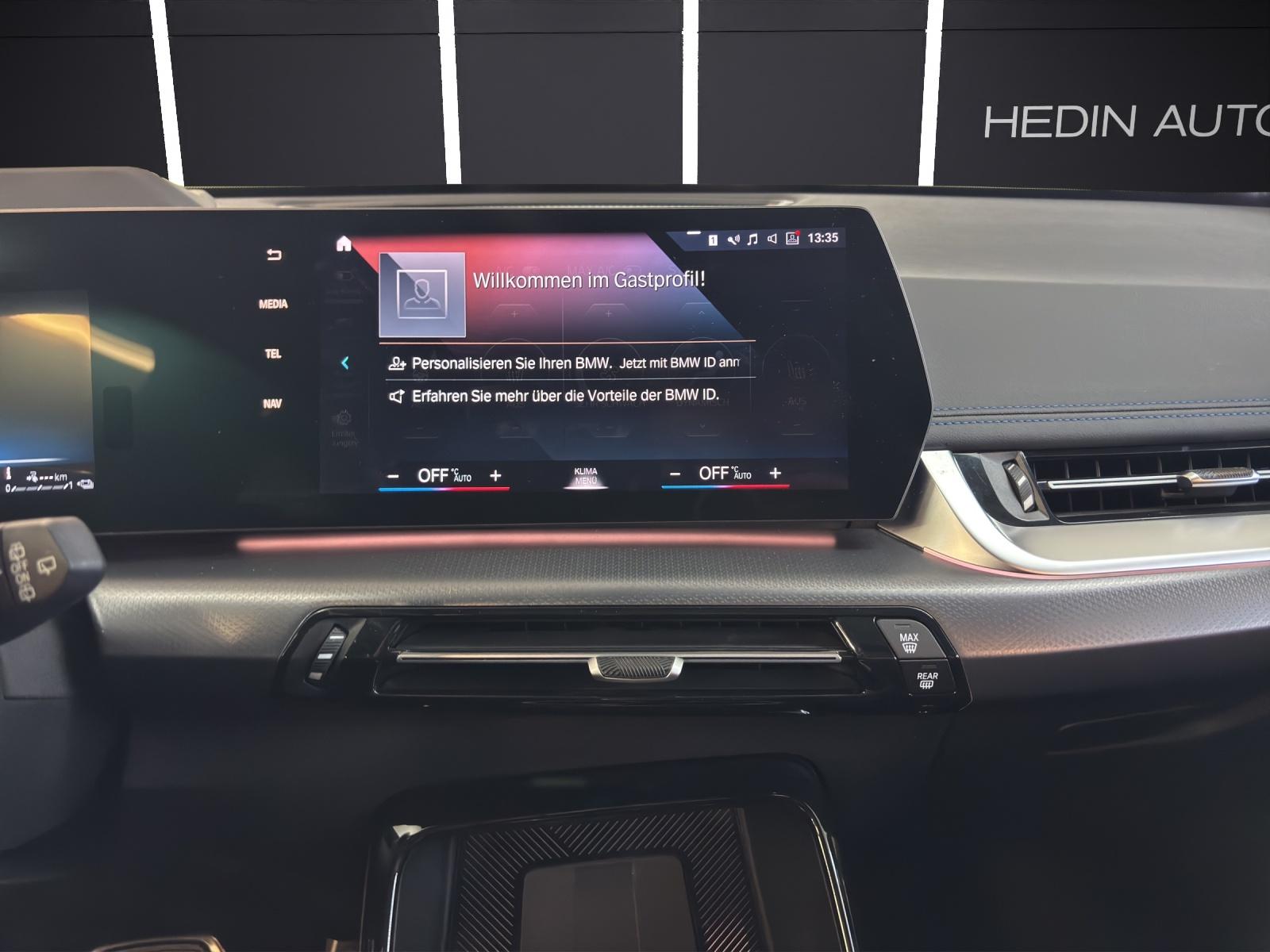 BMW X1 30e xDrive paddles-image-21