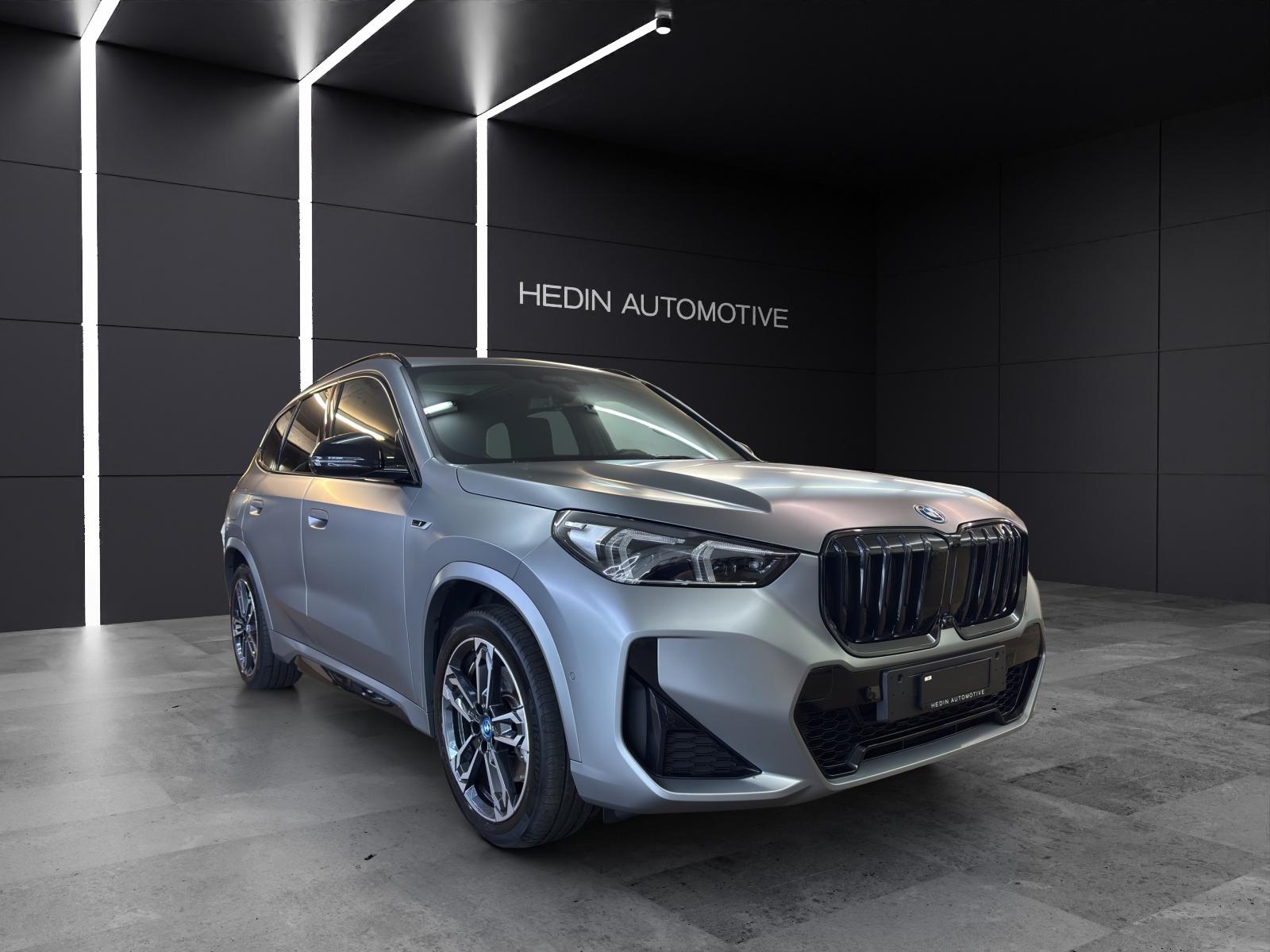 BMW X1 30e xDrive paddles-image-6