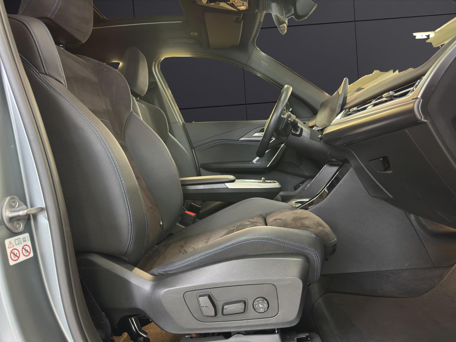 BMW X1 30e xDrive paddles-image-14