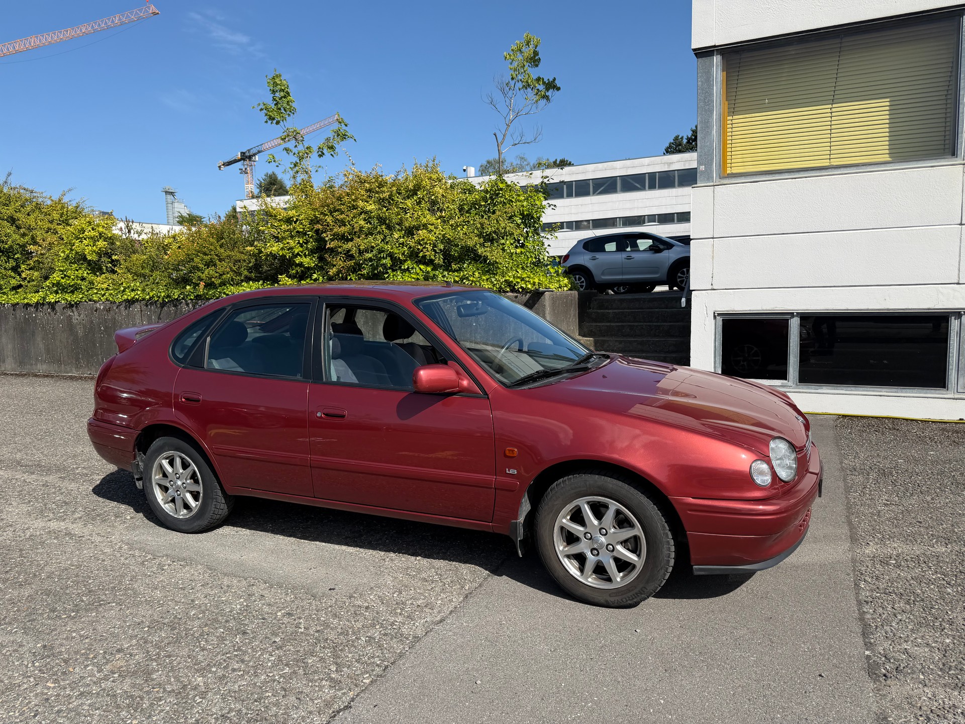TOYOTA Corolla 1.6 Automatique-image-2