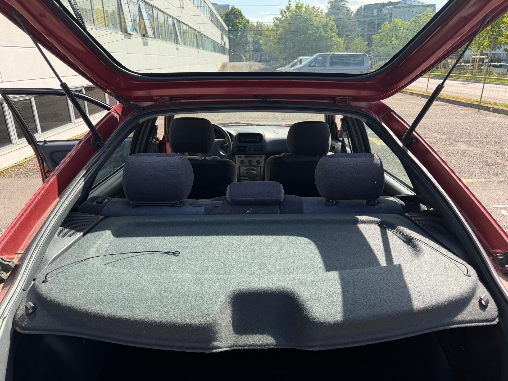 TOYOTA Corolla 1.6 Automatique-image-10
