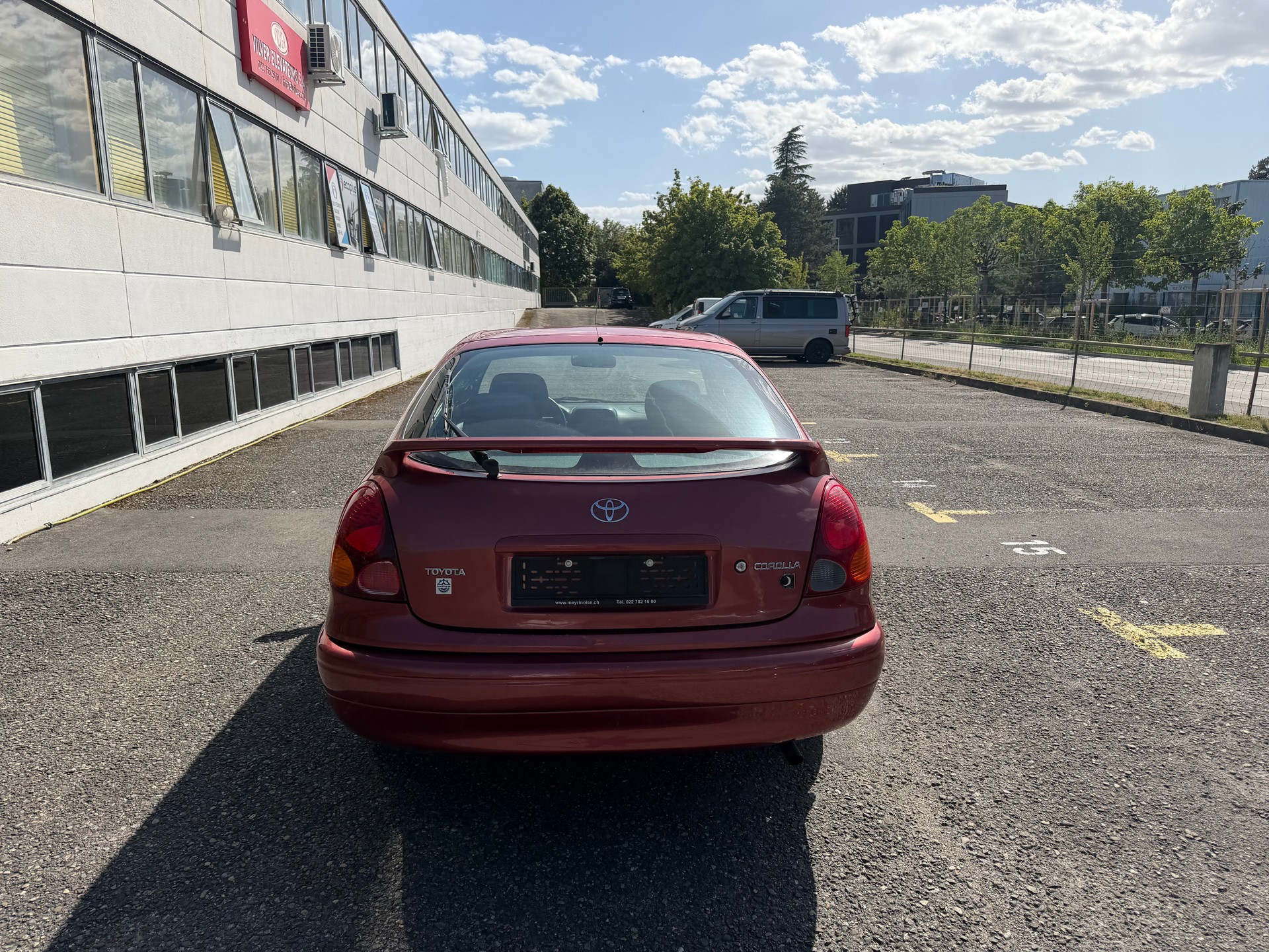 TOYOTA Corolla 1.6 Automatique-image-5