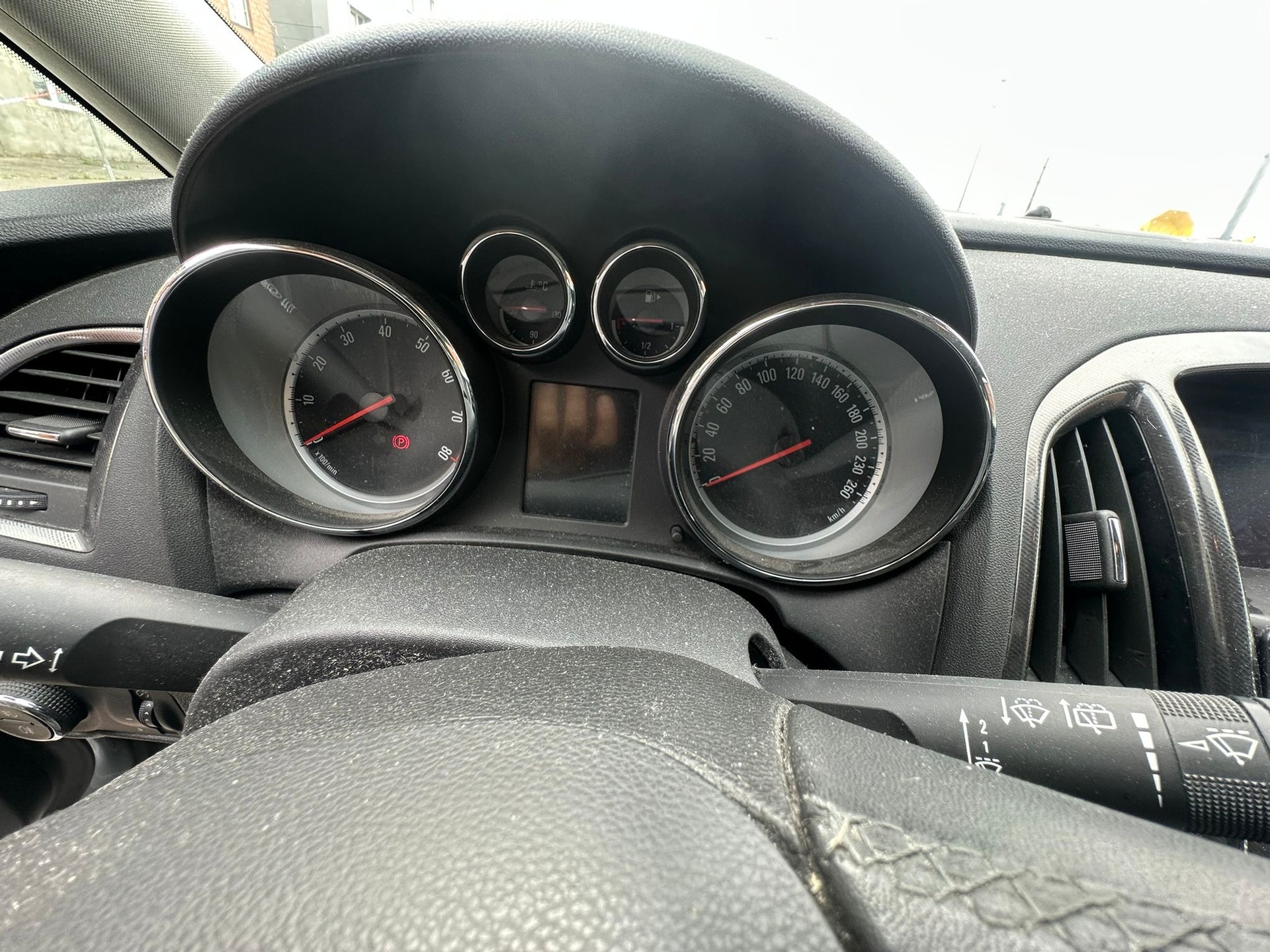 OPEL Astra 1.6i 16V Turbo Cosmo Automatic-image-8