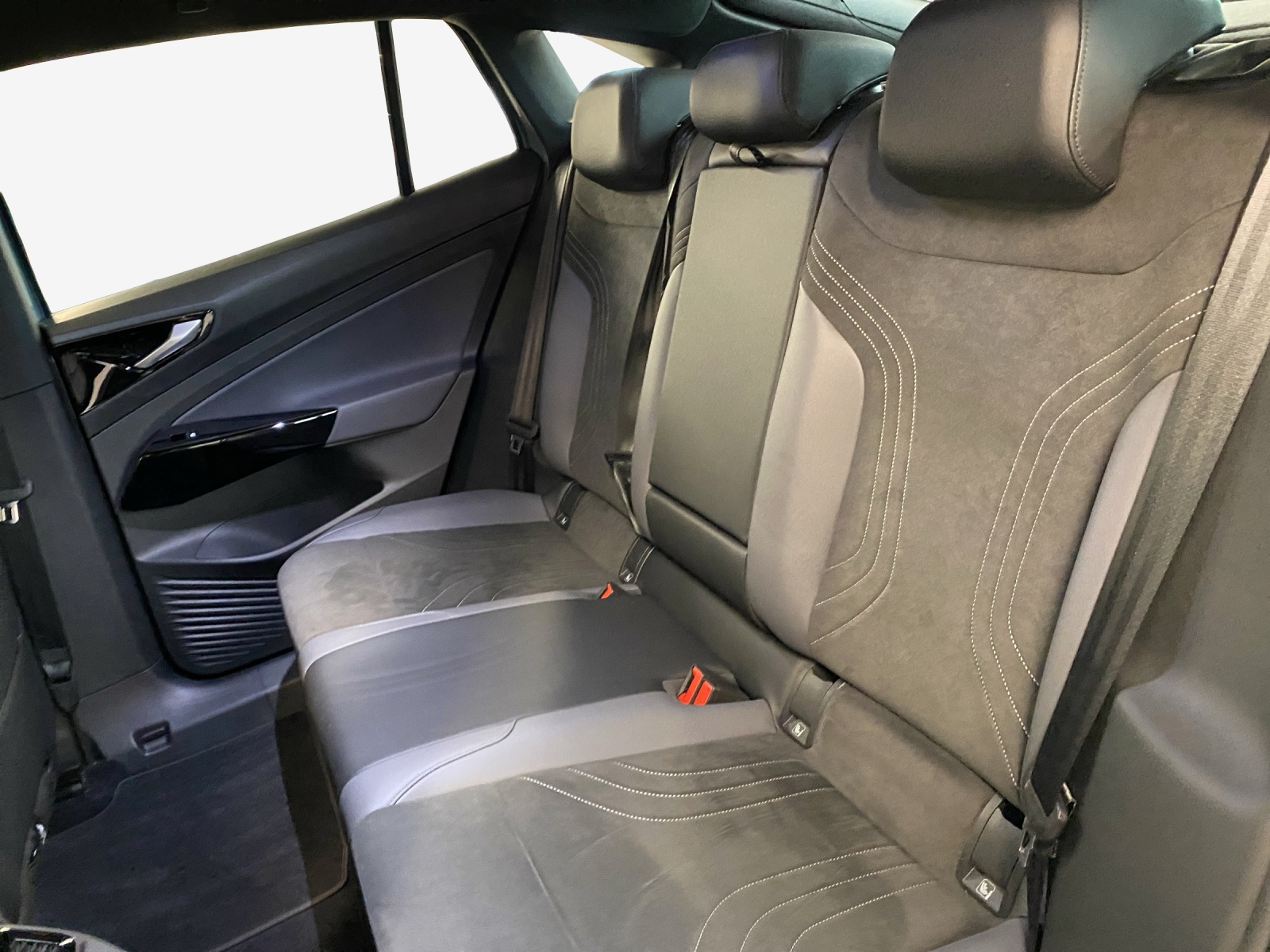 VW ID.5 Pro Performance 77 kWh-image-12