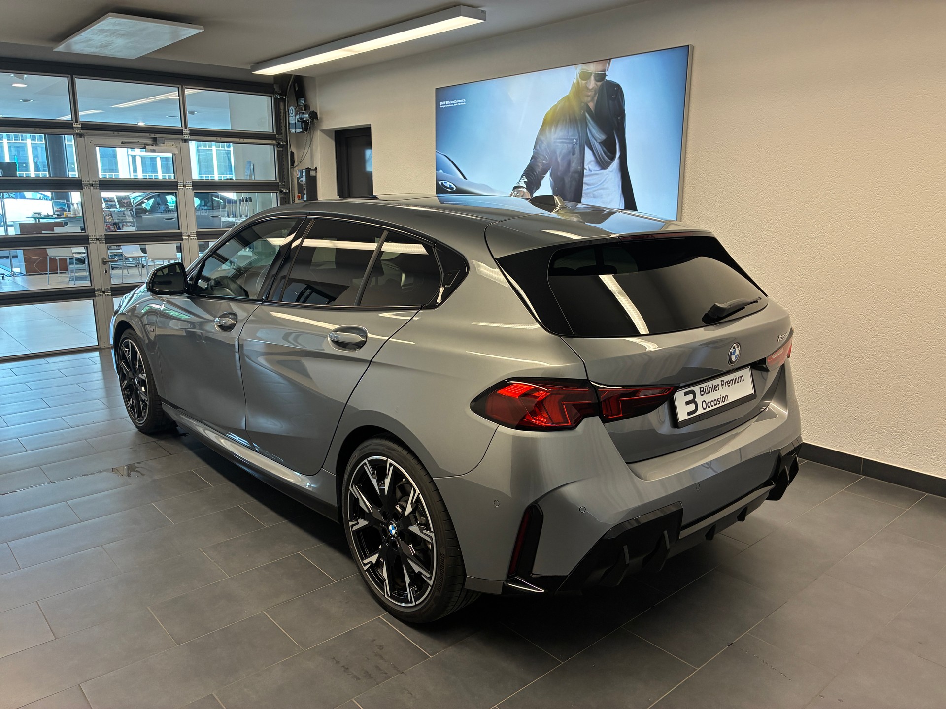 BMW 120d-image-3