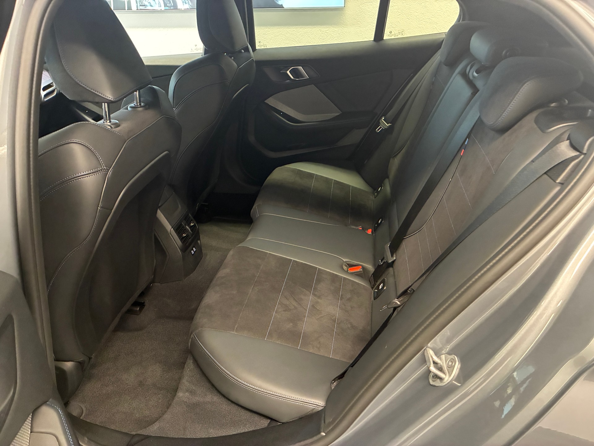 BMW 120d-image-18