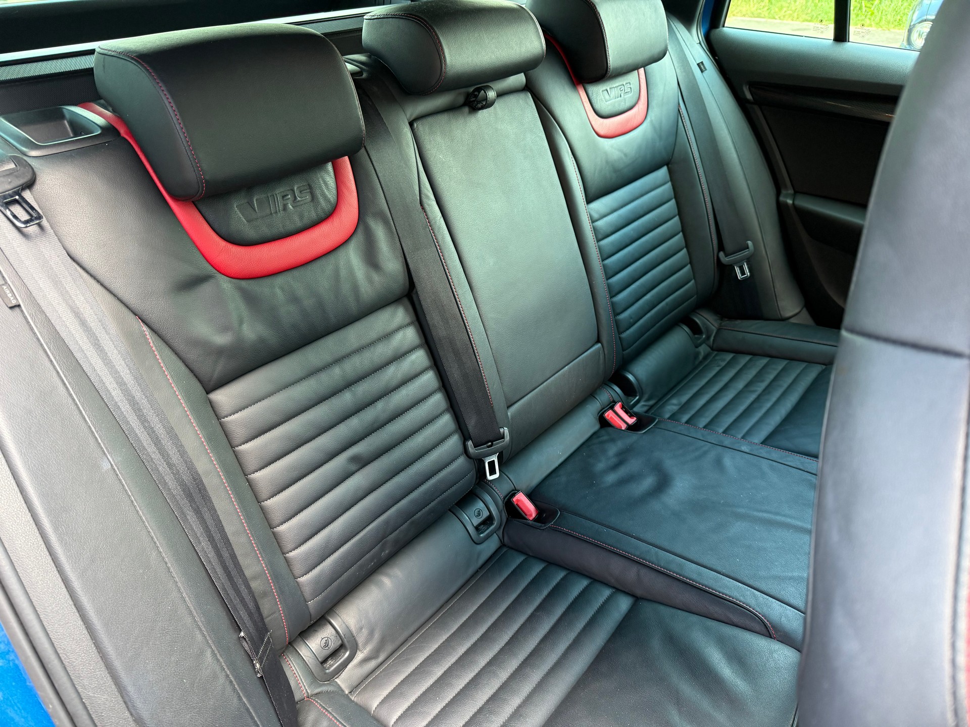SKODA Octavia Combi 2.0 TSI RS DSG-image-12