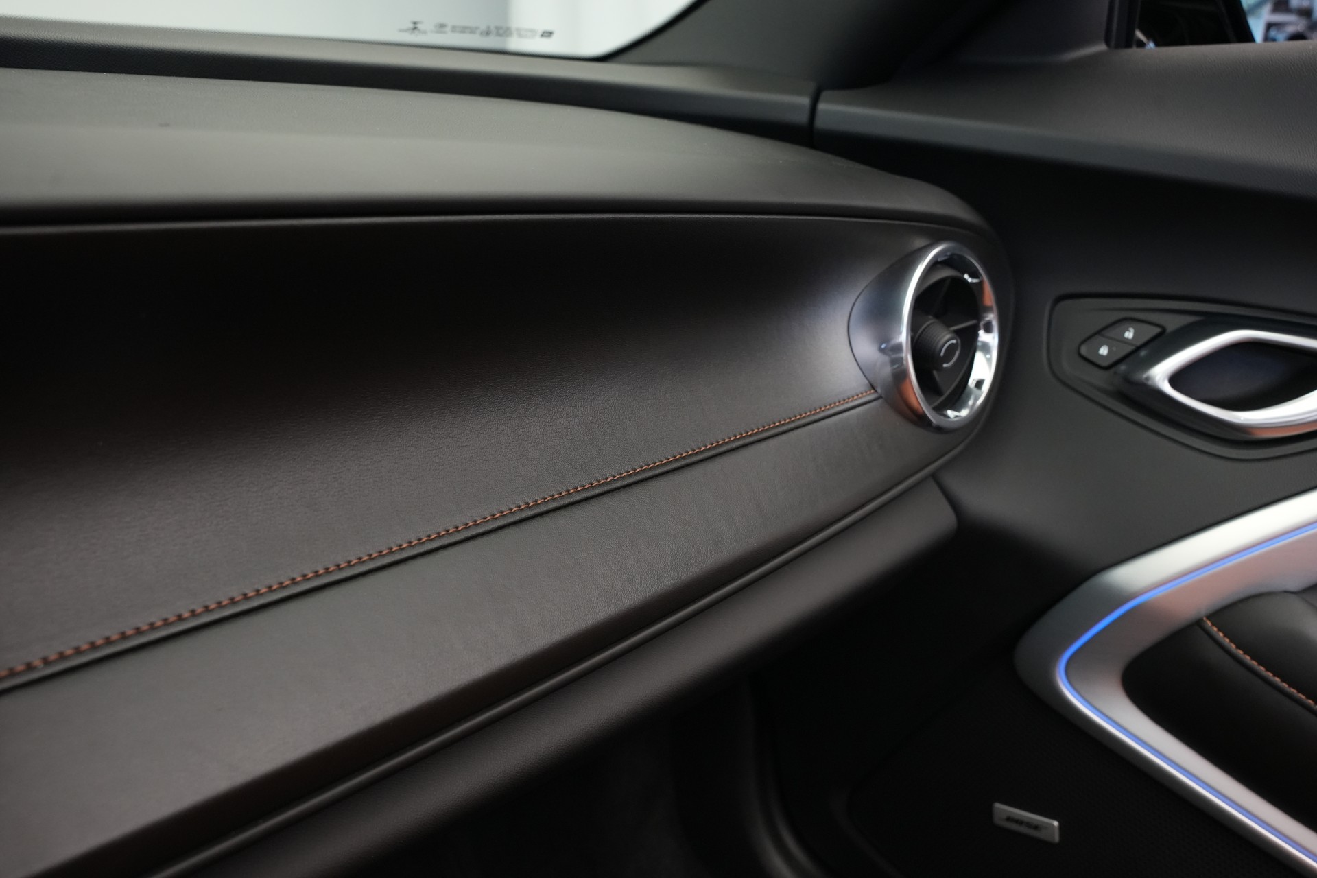 CHEVROLET Camaro 6.2 Convertible Automatic-image-26