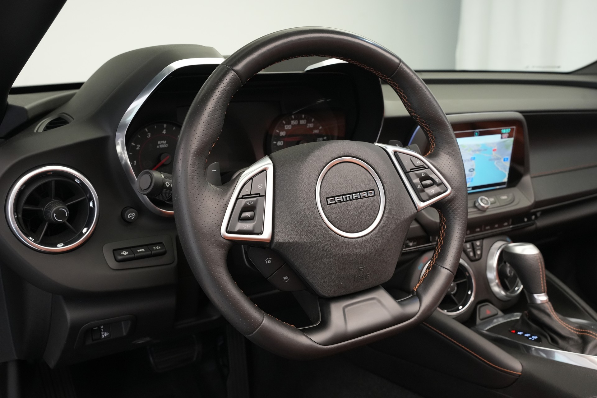 CHEVROLET Camaro 6.2 Convertible Automatic-image-22