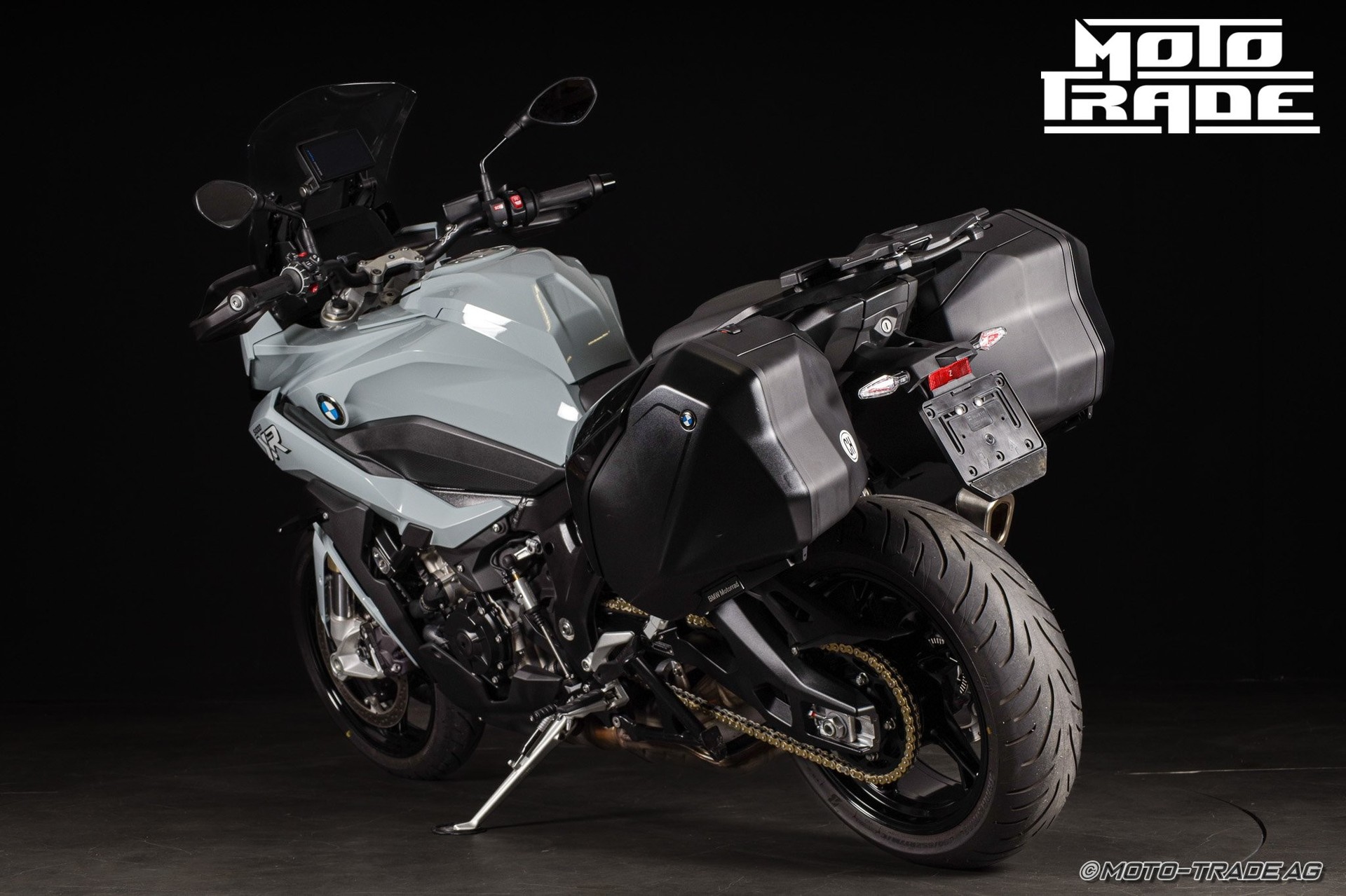 BMW S 1000 XR ABS-showroom-element-3