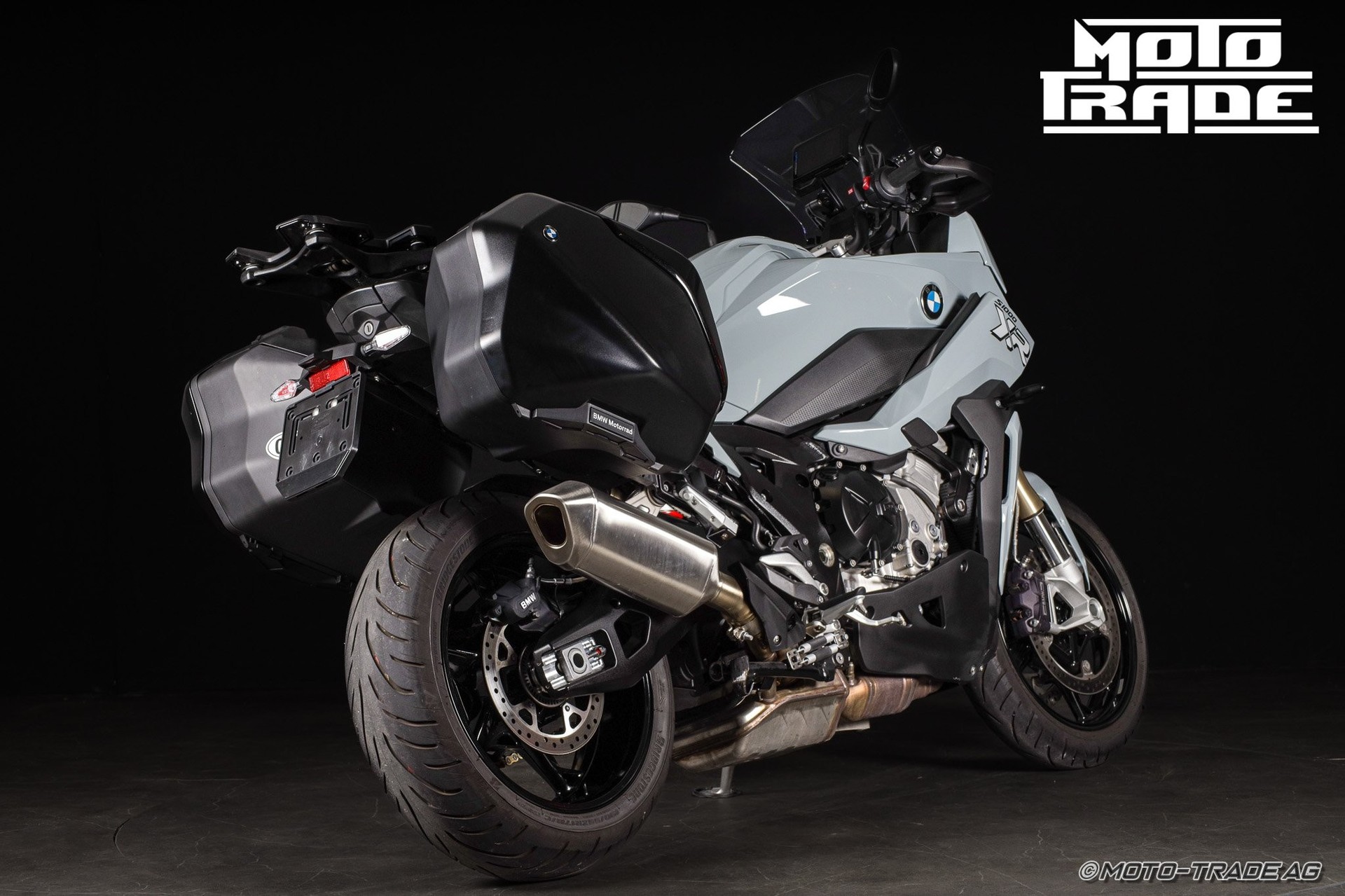 BMW S 1000 XR ABS-showroom-element-2