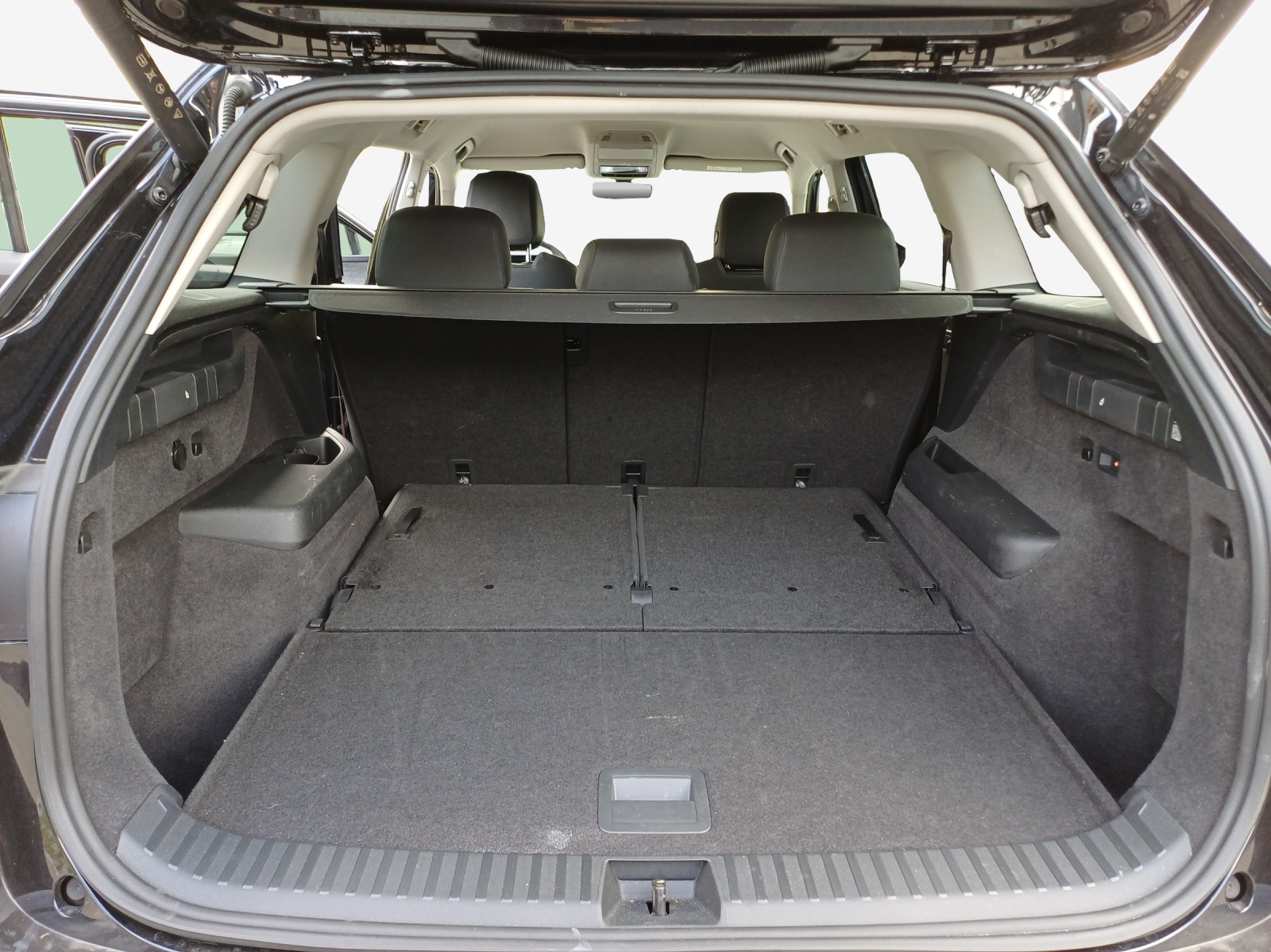SKODA Kodiaq 2.0 TDI Selection 4x4-image-13