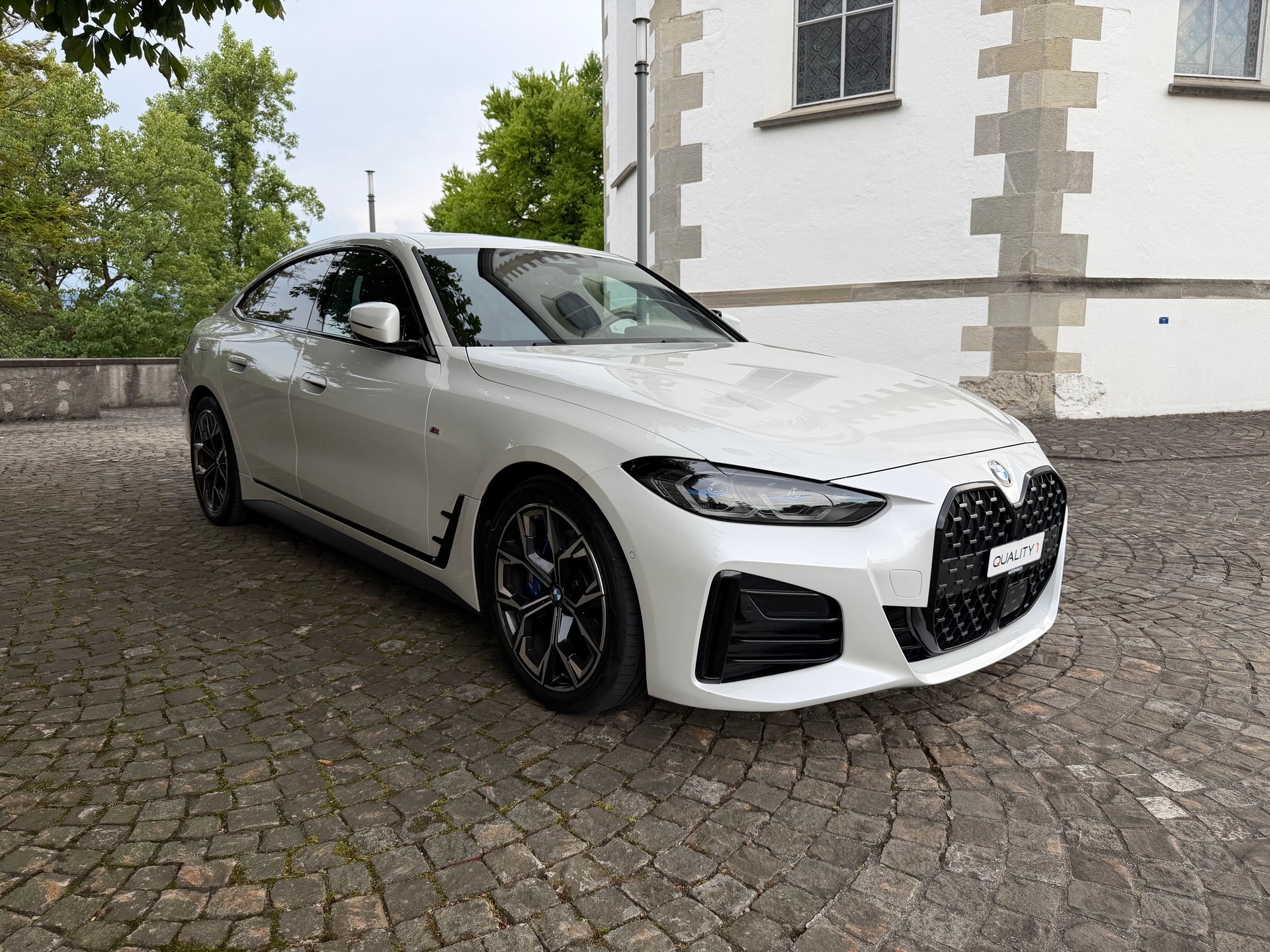 BMW 420d xDrive 48V Gran Coupé M Sport Steptronic / 1 Hand/CH-Fahrz. /Frisch ab MFK/Service gepflegt /36 Monate Garantie/Laser-image-2