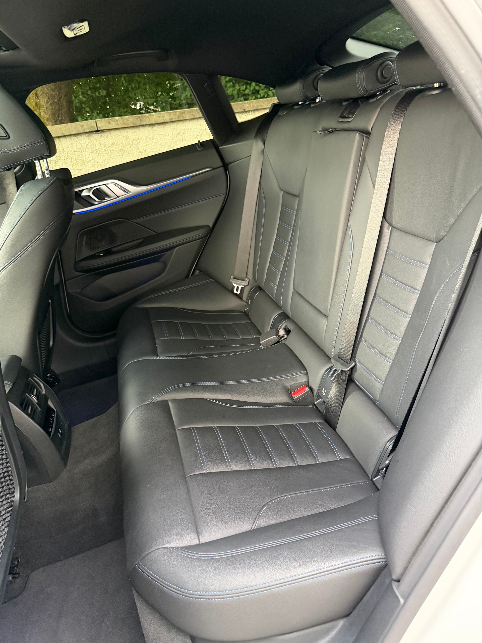 BMW 420d xDrive 48V Gran Coupé M Sport Steptronic / 1 Hand/CH-Fahrz. /Frisch ab MFK/Service gepflegt /36 Monate Garantie/Laser-image-10