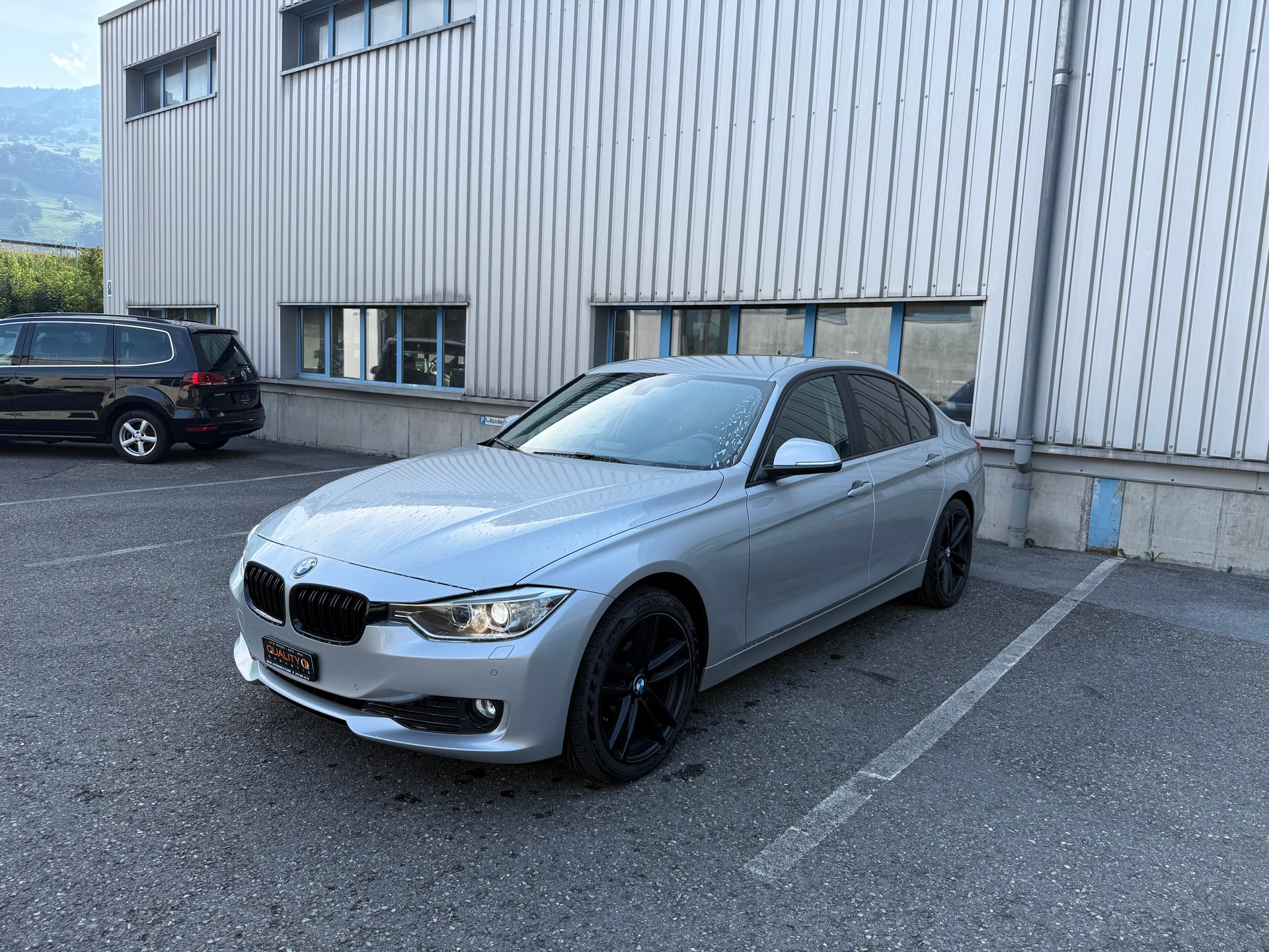 BMW 320d xDrive Modern Line Steptronic-image-1